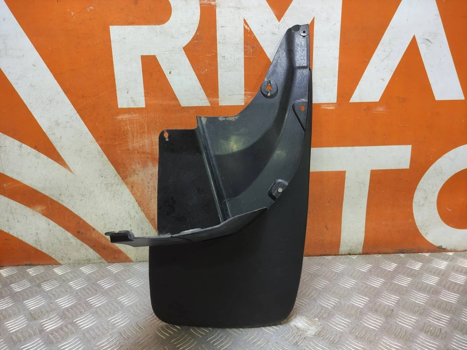 Брызговик Toyota Land Cruiser Prado 2009-нв 150