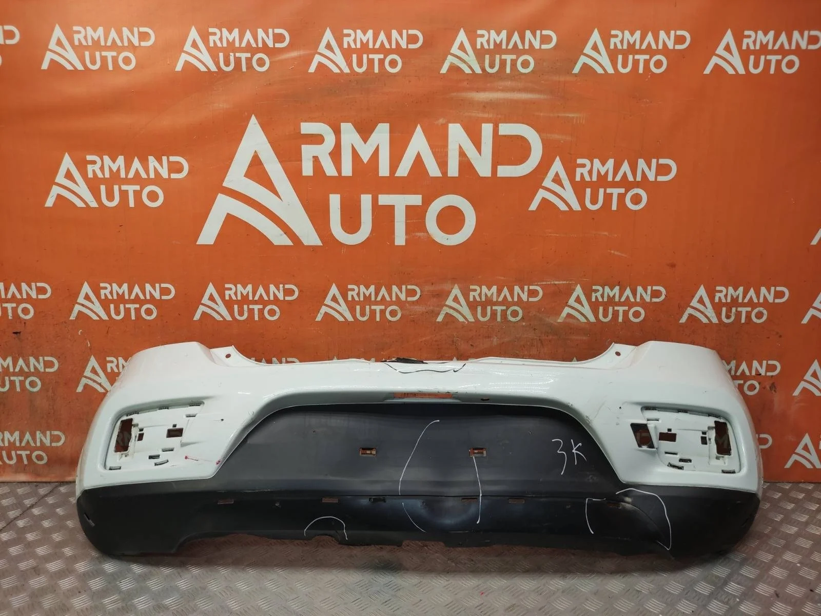 Бампер Renault Sandero 2013-2022