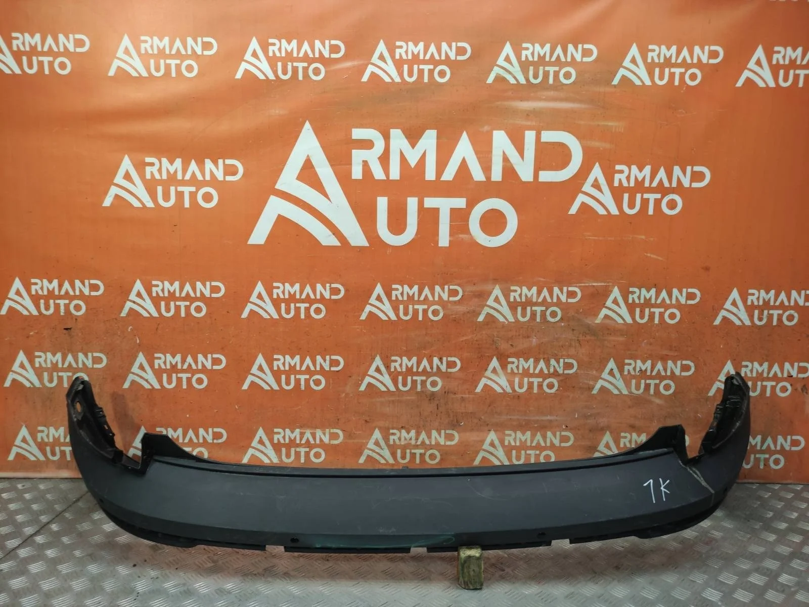 Бампер Skoda Karoq 2017-нв