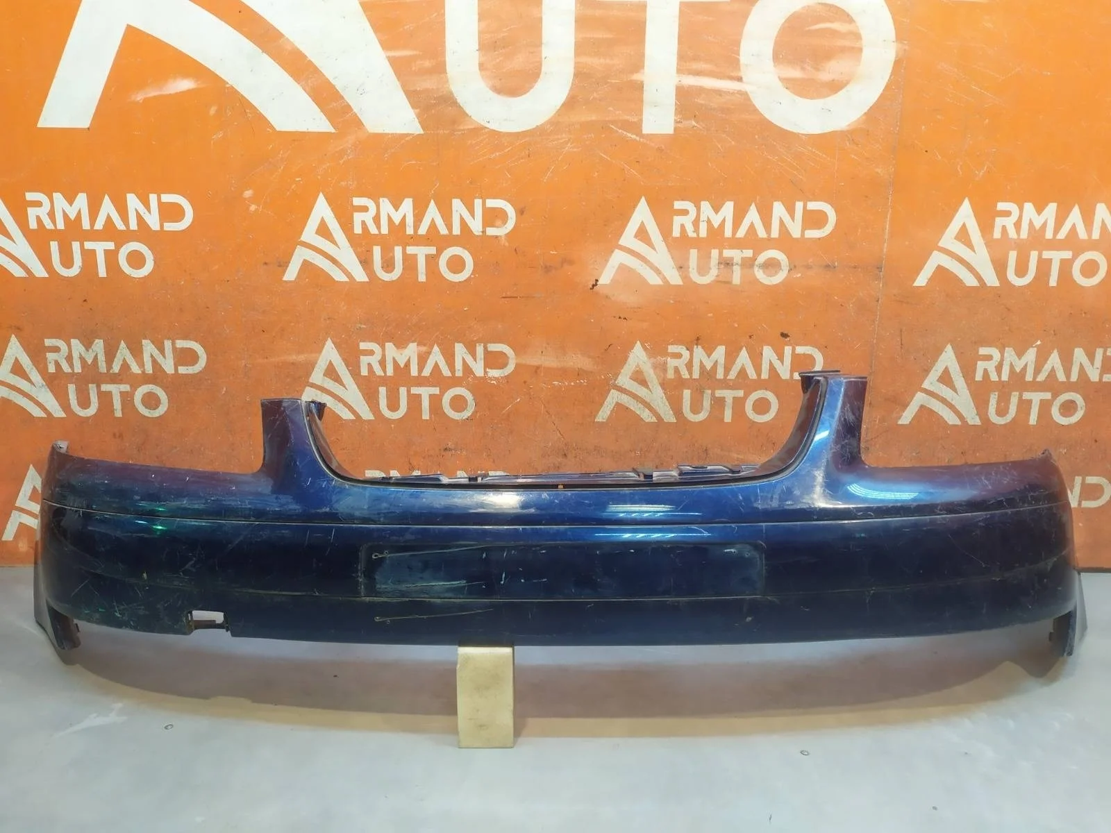 Бампер Volkswagen Touran 2003-2010