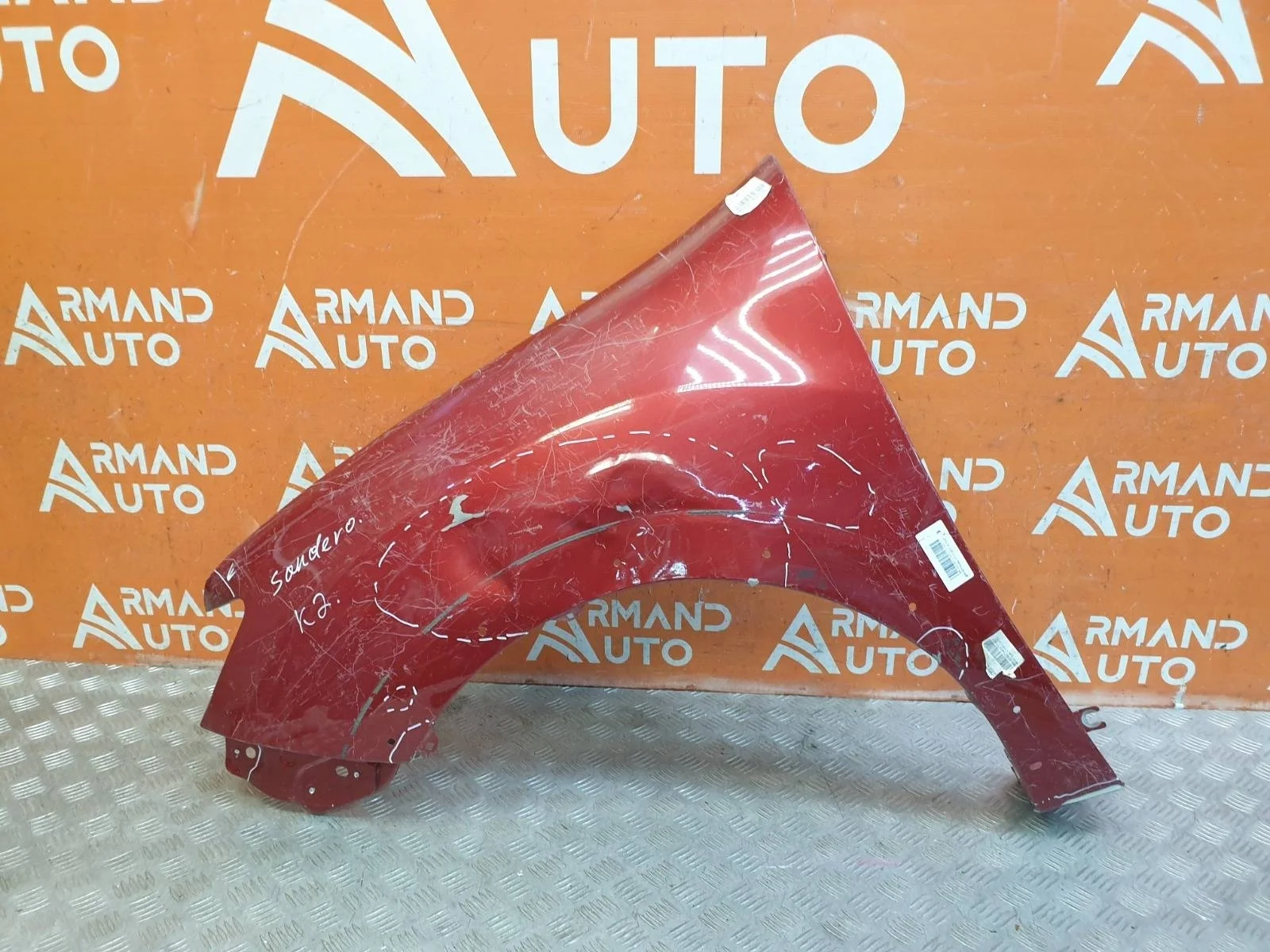 Крыло Renault Sandero 2013-2022