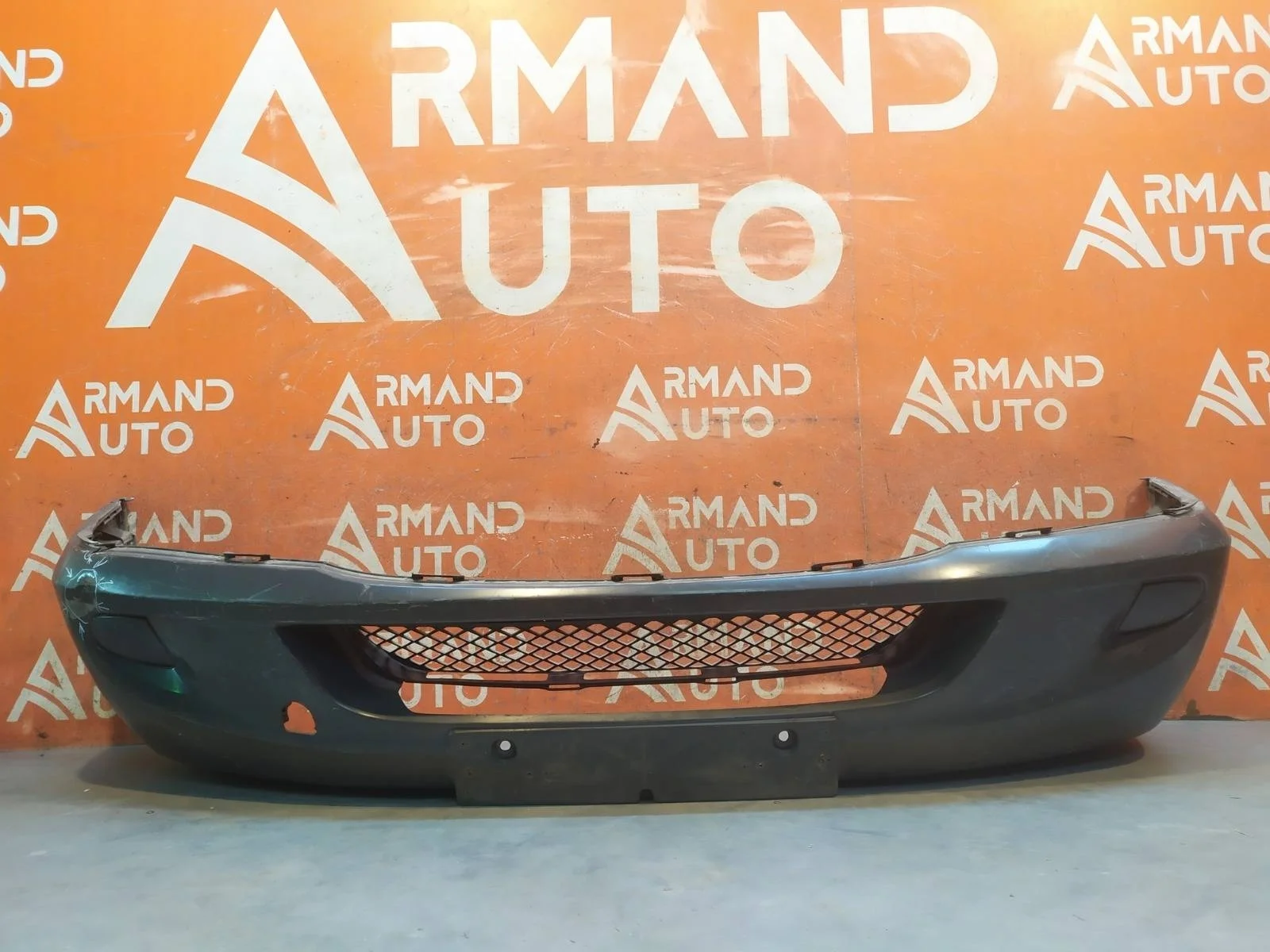 Бампер Mercedes Sprinter 2006-2018 Br.906