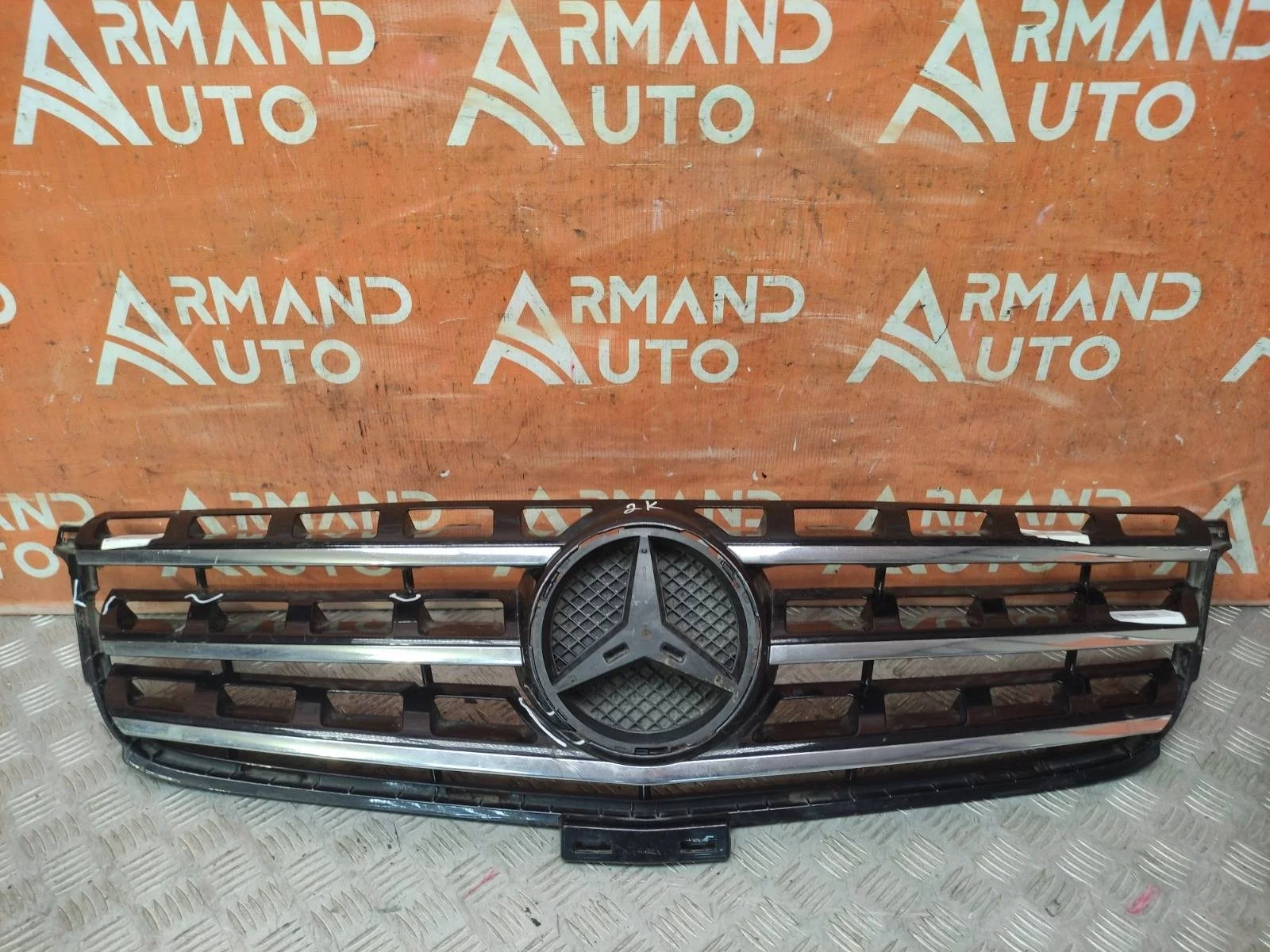 Решетка радиатора Mercedes ML GLE-Class 2011-2015 W166