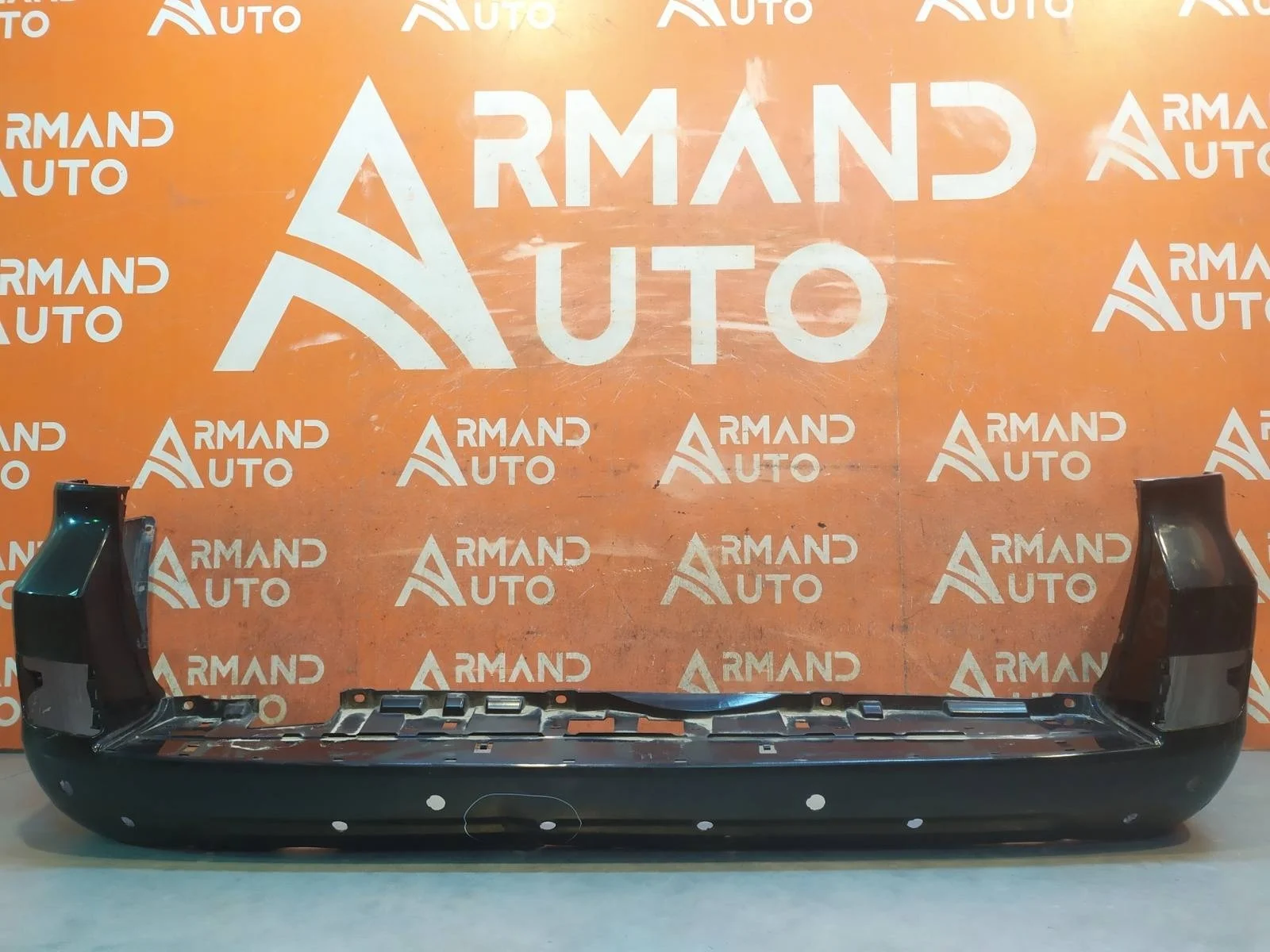 Бампер Toyota Land Cruiser 2015-2021 200