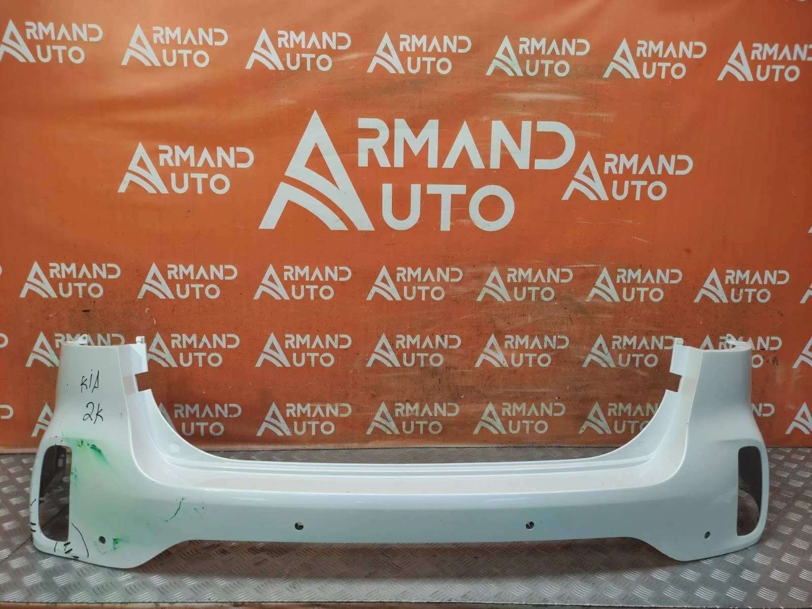 Бампер Kia Sorento 2012-2019 XM