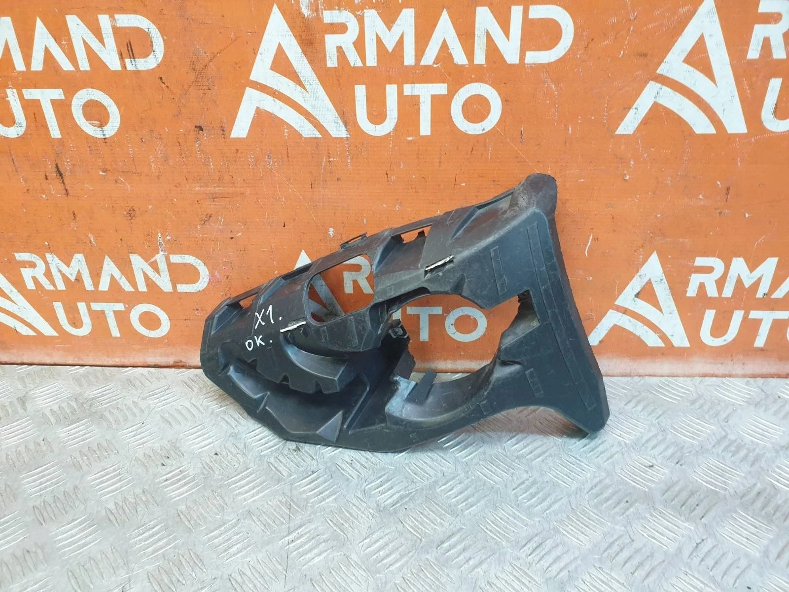 Кронштейн птф BMW X1 2009-2015 E84