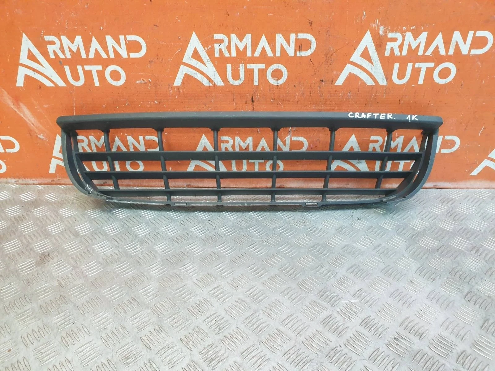 Решетка бампера Volkswagen Crafter 2006-2016