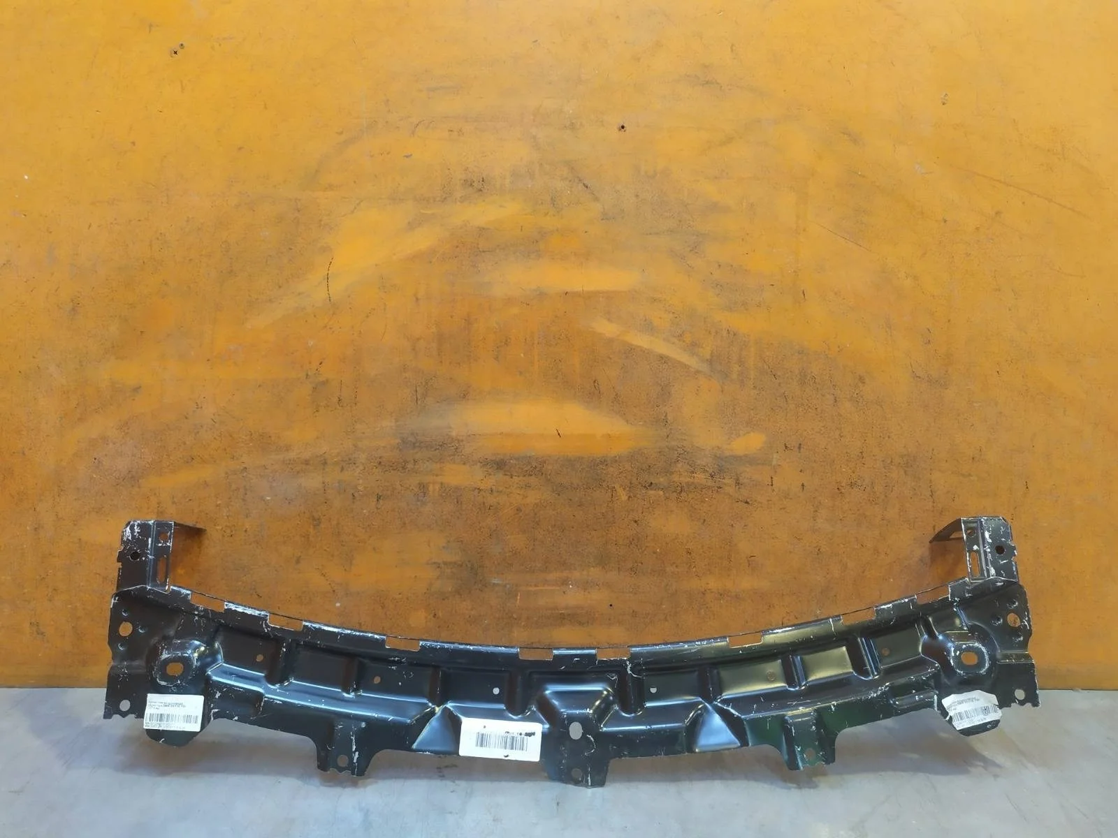 Панель передняя (суппорт радиатора) верхняя BMW X6 2014-2019 F16