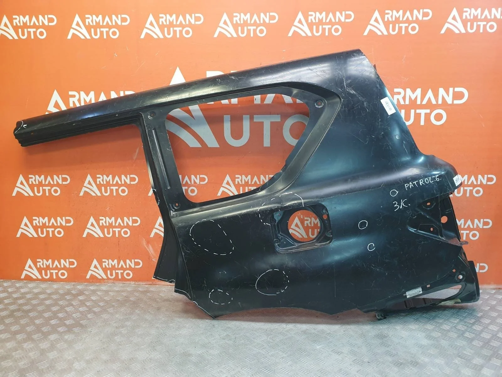 Крыло Nissan Patrol 2010-нв 6 Y62