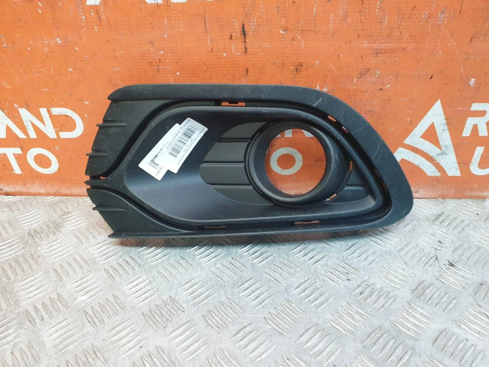 Окантовка птф Renault Logan 2012-2018