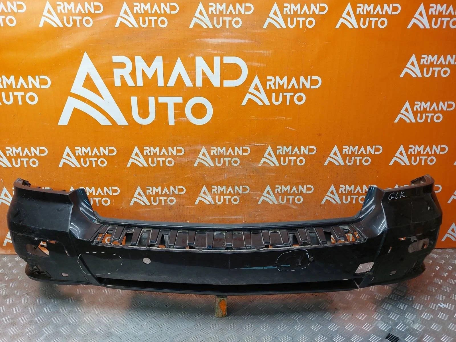 Бампер Mercedes GLK-Class 2008-2012 X204