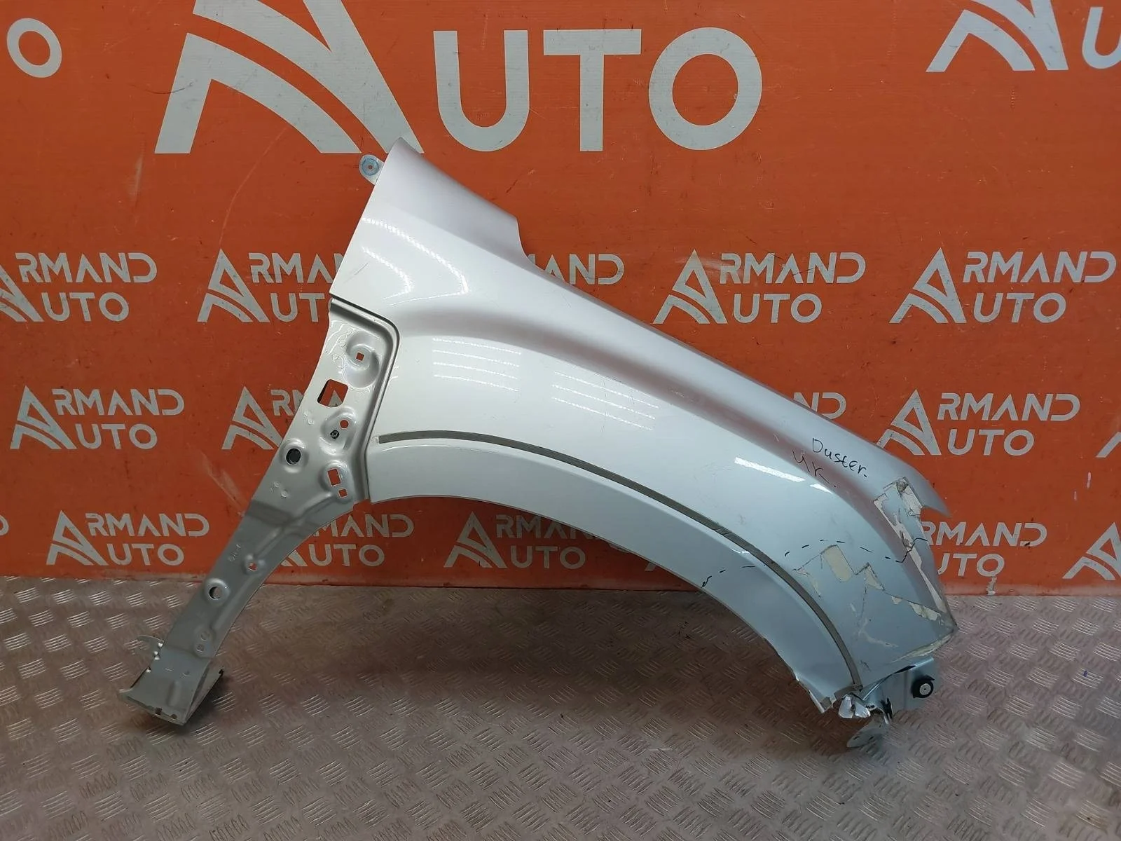 Крыло Renault Duster 2021-нв