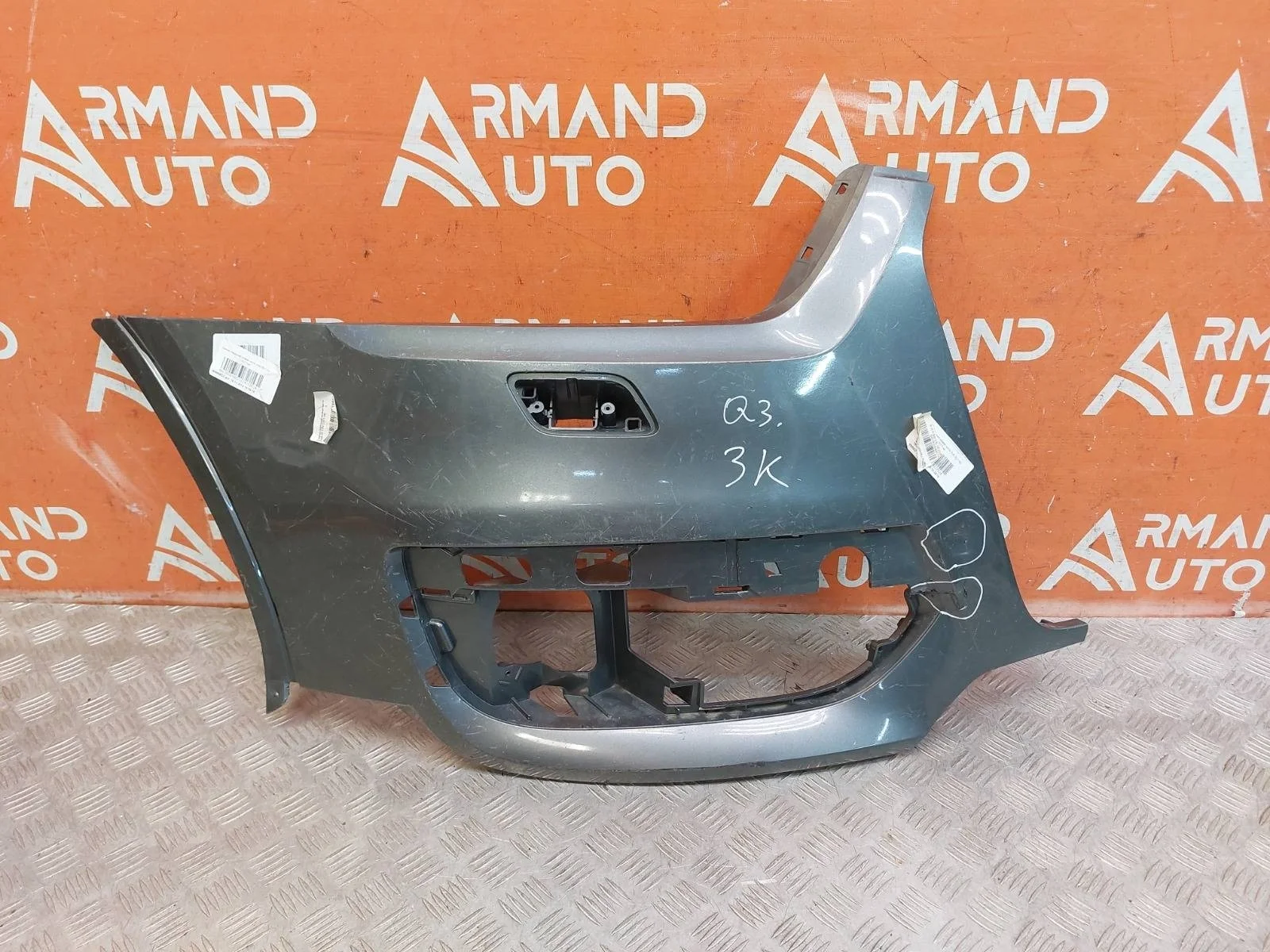 Бампер Audi Q3 2011-2014 8U