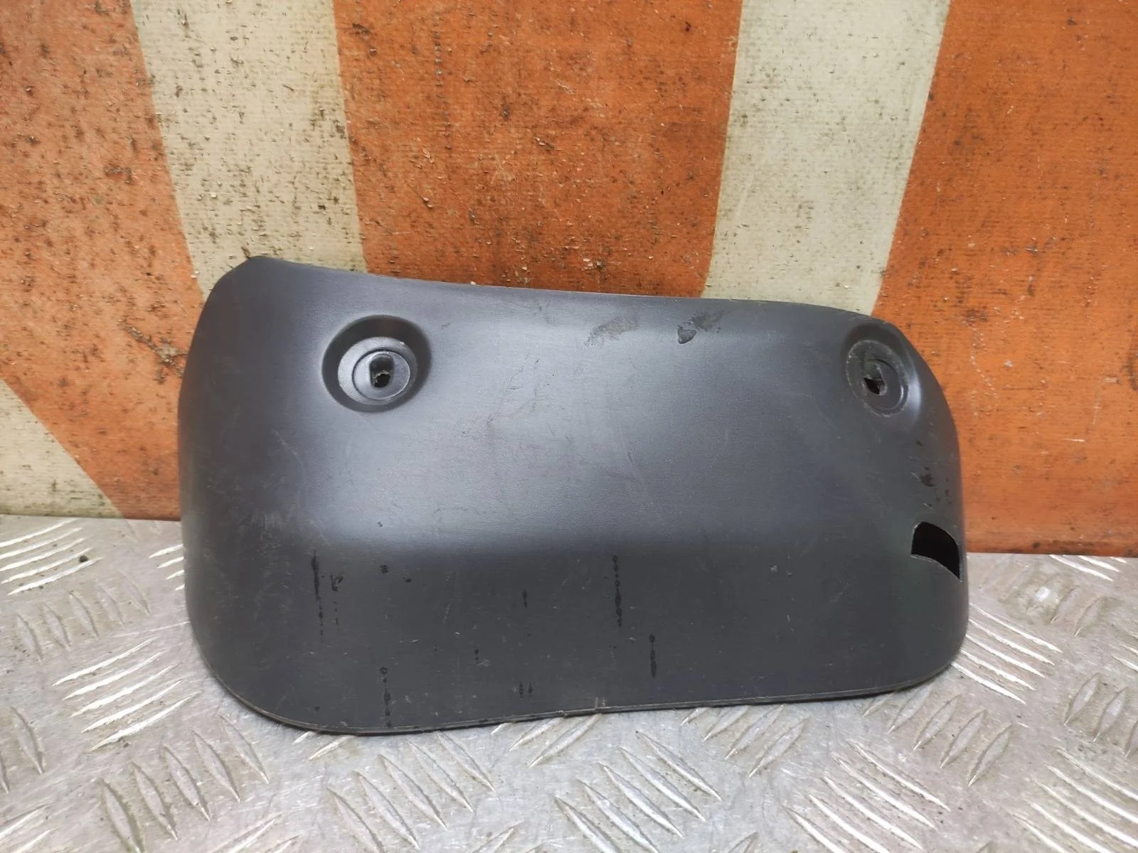 Брызговик Mitsubishi Pajero 2006-нв 4