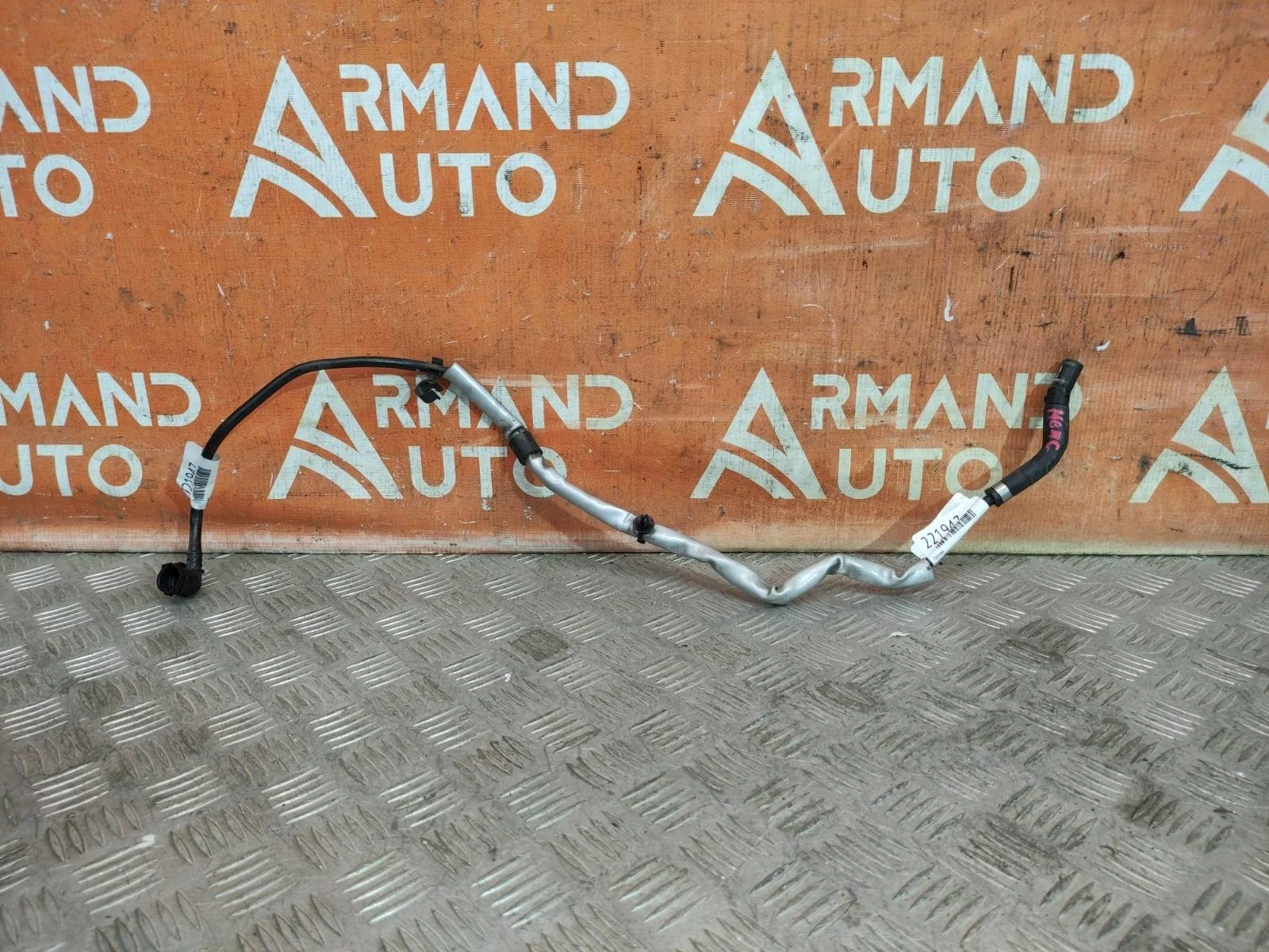 Трубка кондиционера Mercedes -Class 2016-нв W213, S213, C238