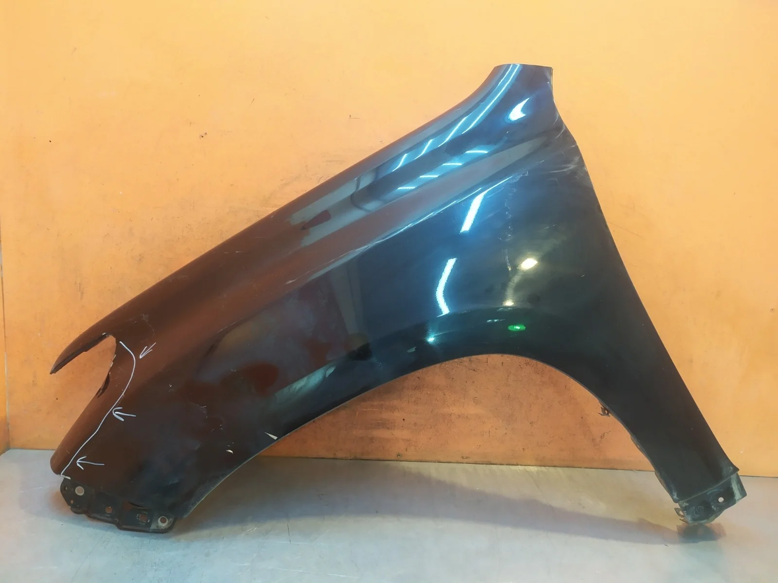 Крыло Toyota Land Cruiser Prado 2009-2017 150