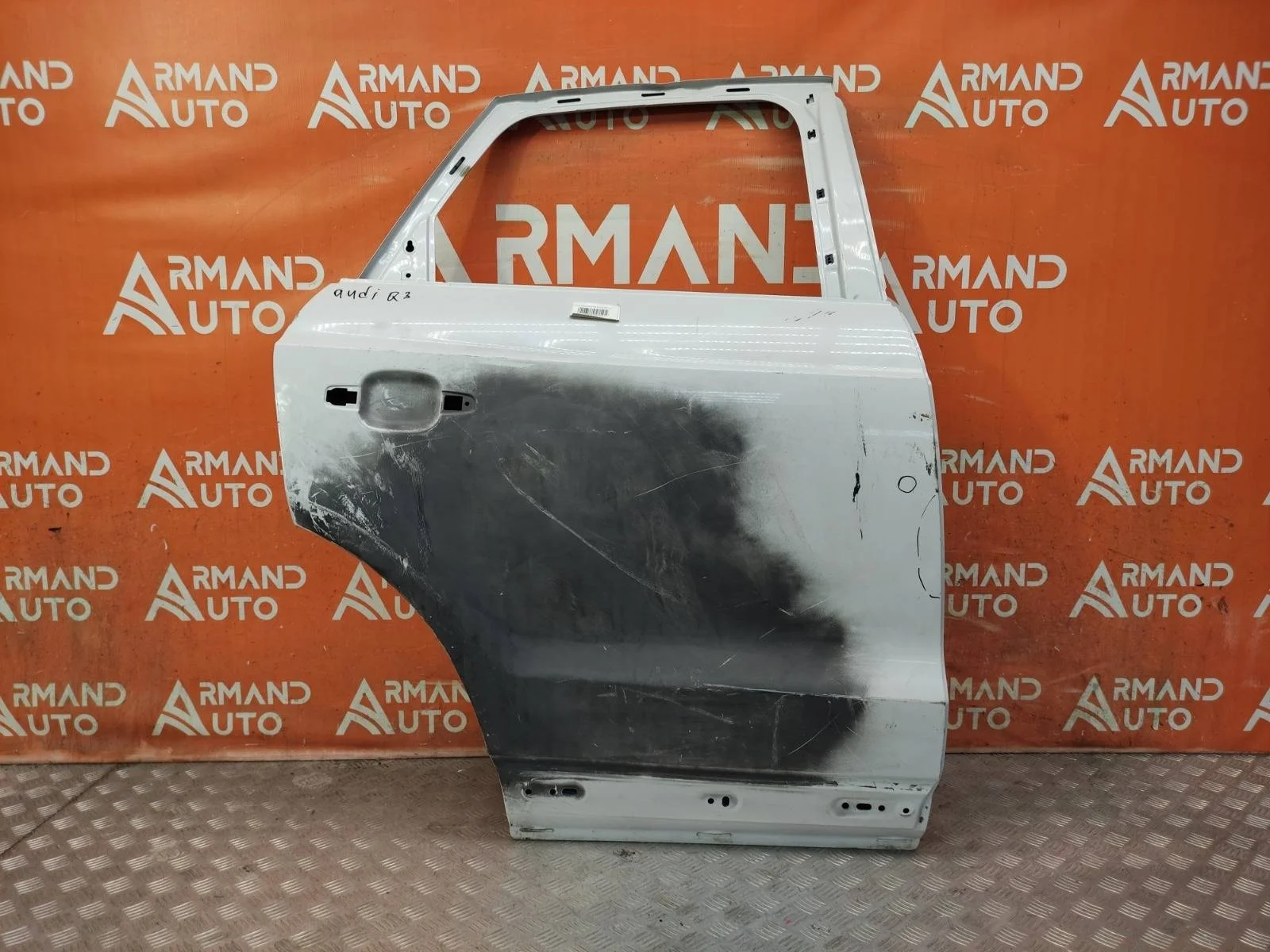 Дверь Audi Q3 2011-2018 8U