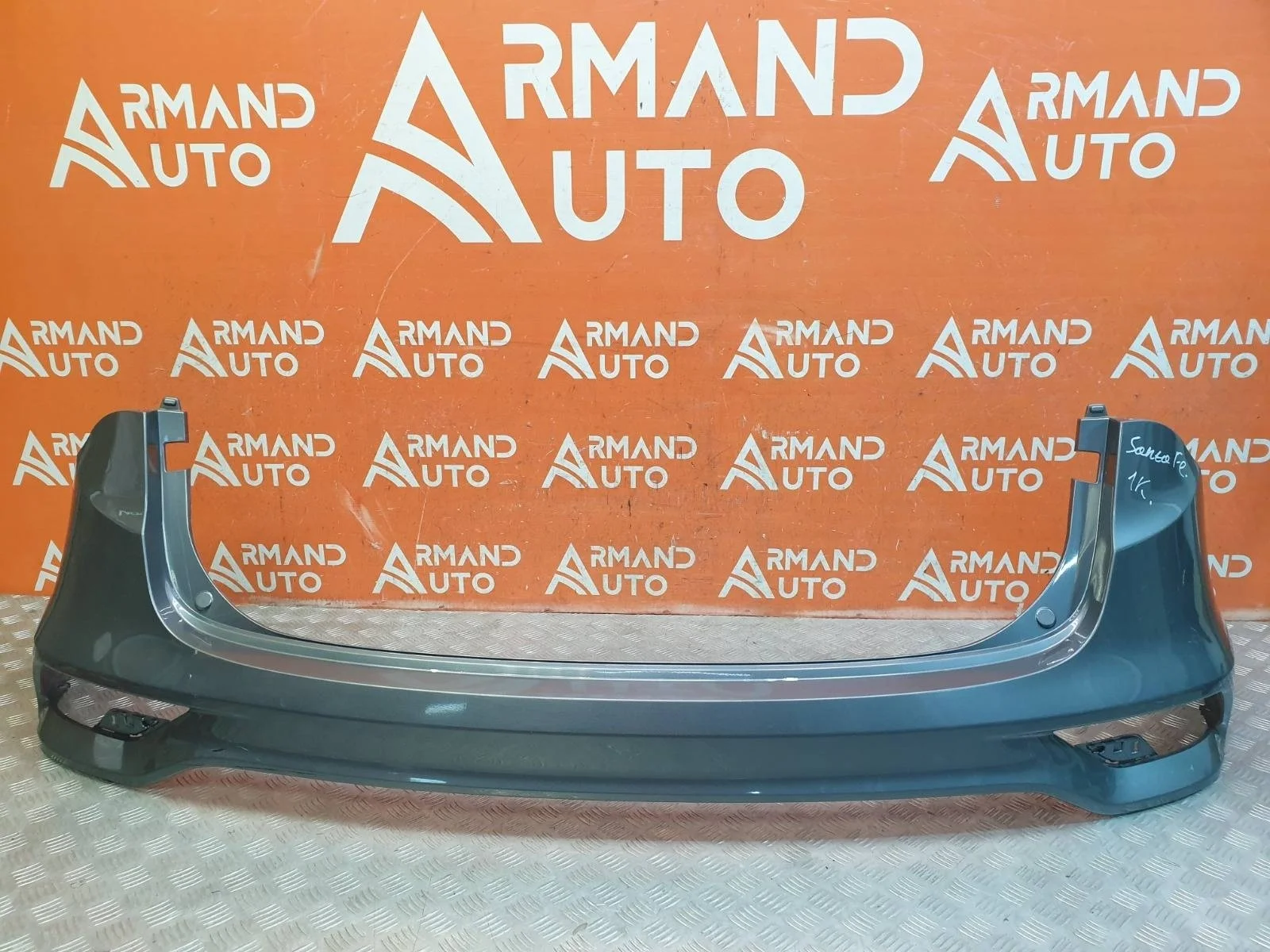 Бампер Hyundai Santa Fe 2015-2019 3 DM