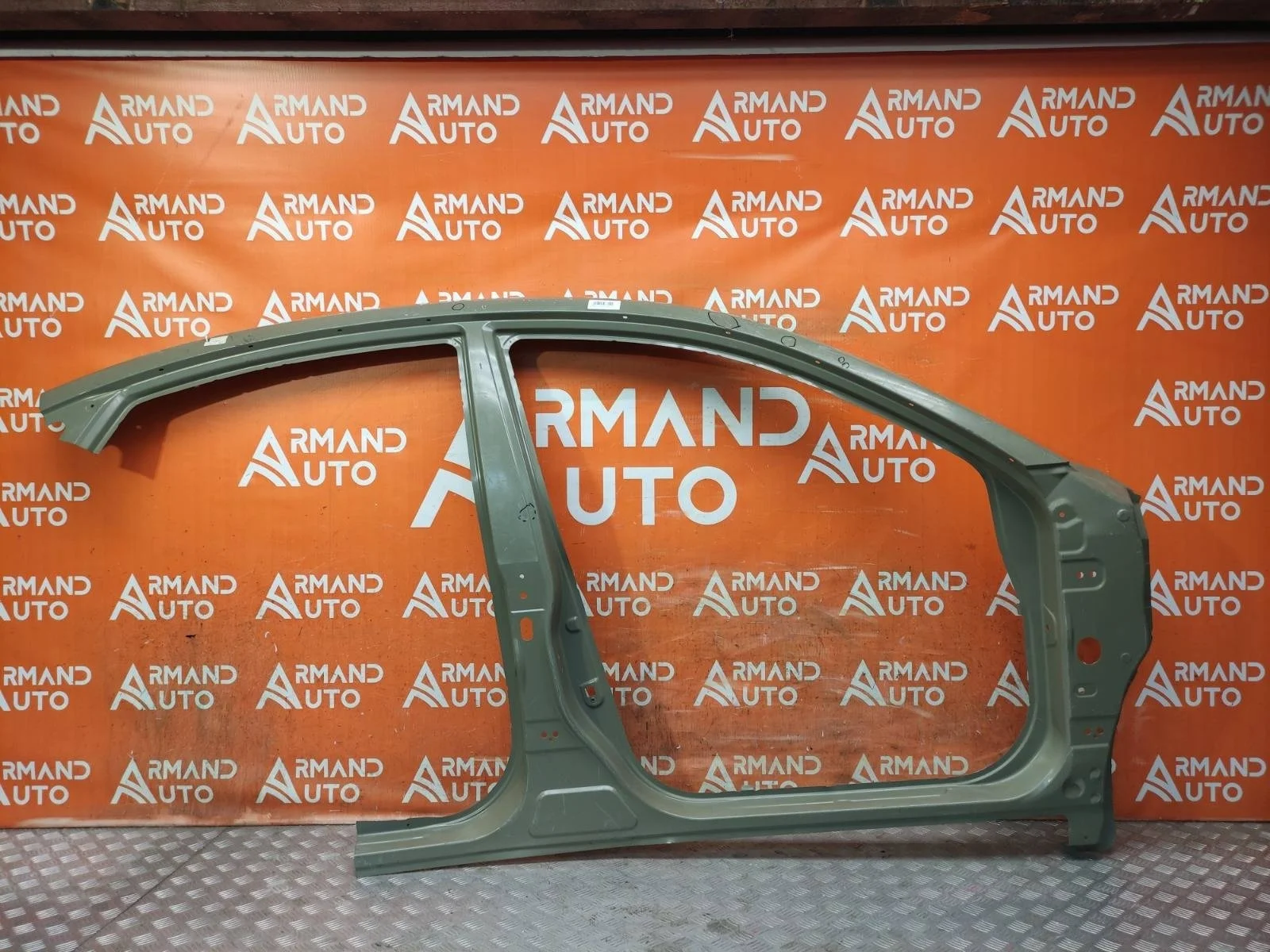 Боковина Nissan Almera 2012-2018 G15