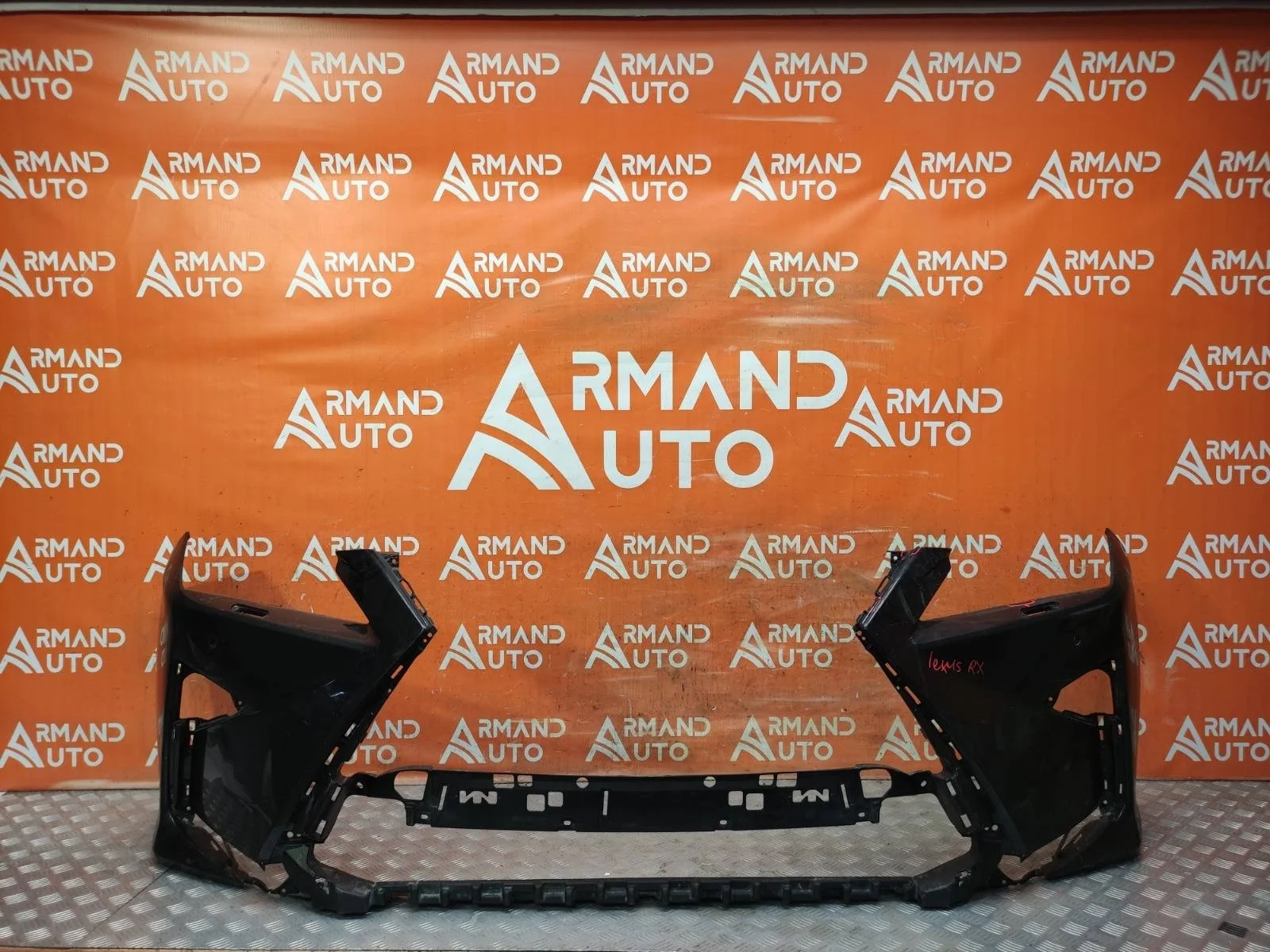 Бампер Lexus RX 2015-2019 4