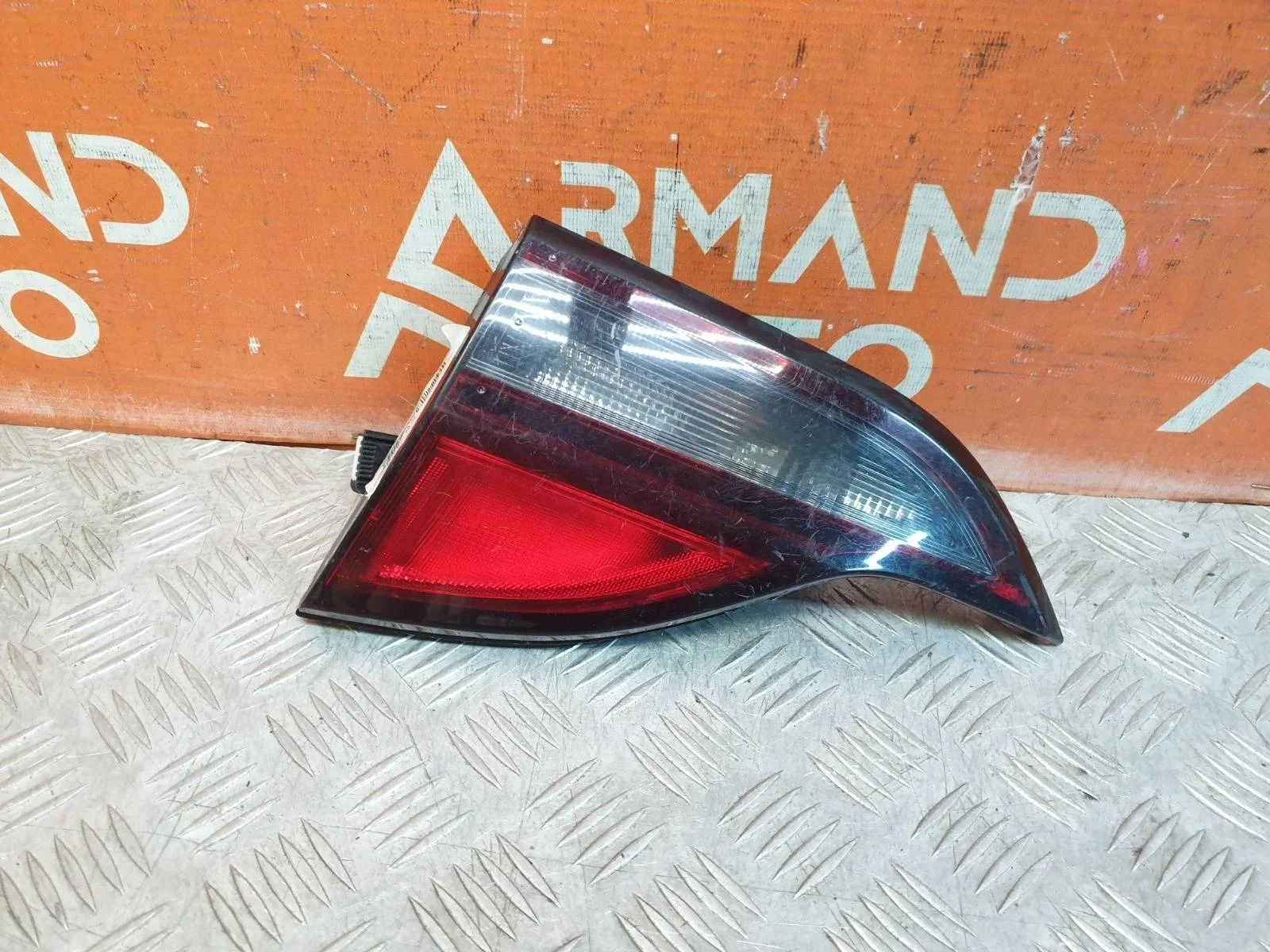 Фонарь внутренний Opel Zafira 2011-2019 C Tourer