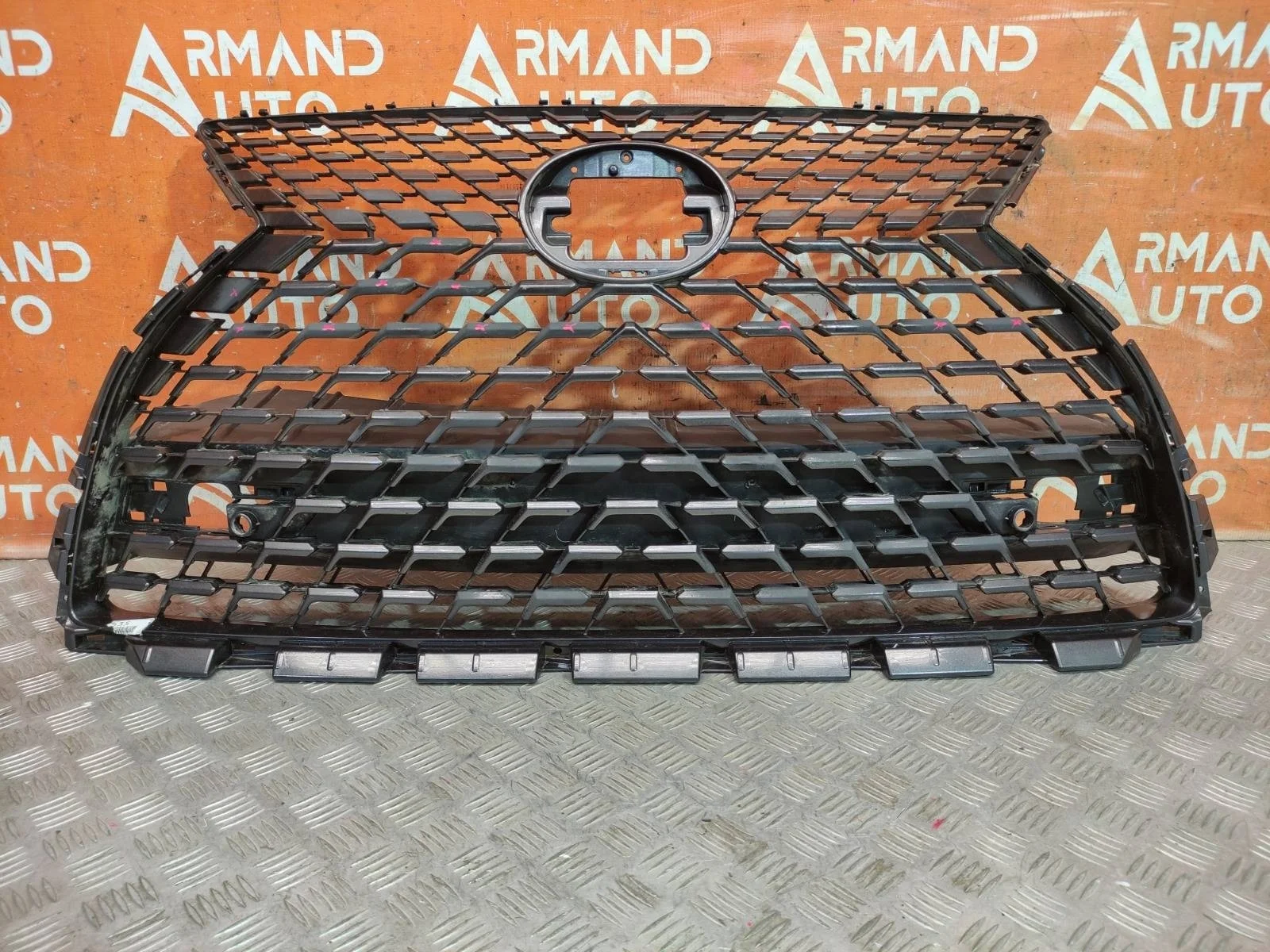 Решетка радиатора Lexus RX 2019-нв 4