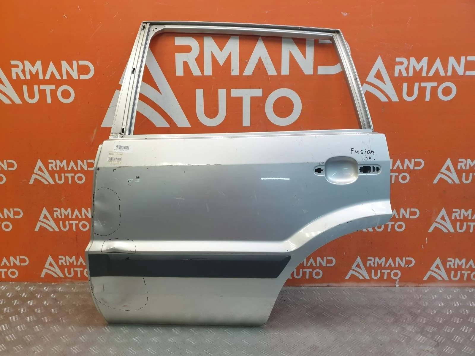 Дверь Ford Fusion 2005-2012