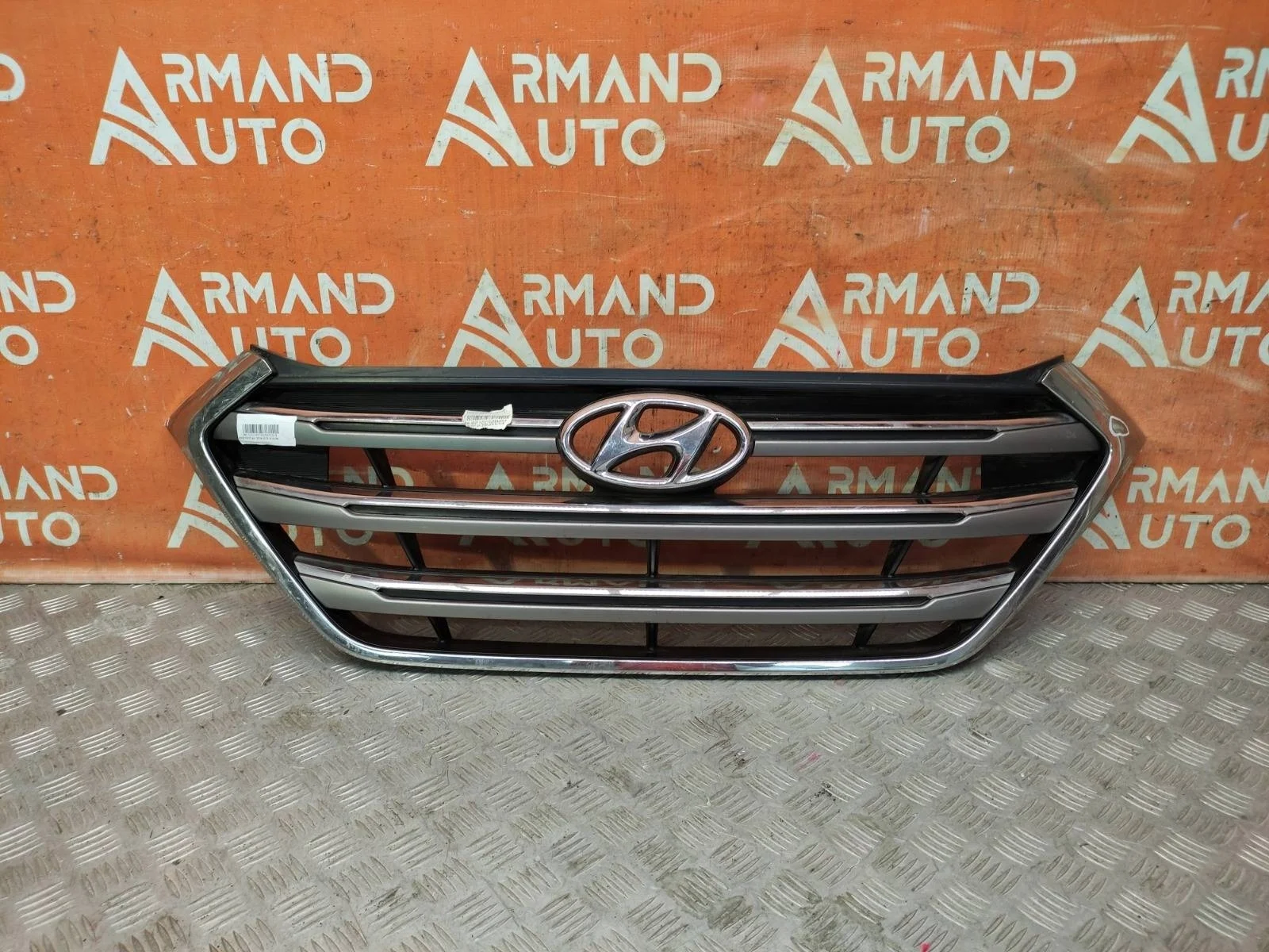 Решетка радиатора Hyundai Tucson 2015-2018 3