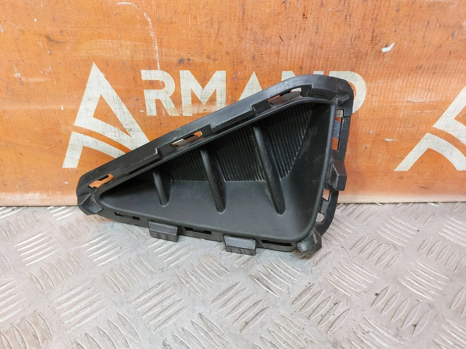 Решетка бампера KIA Rio 2020-нв 4 FB