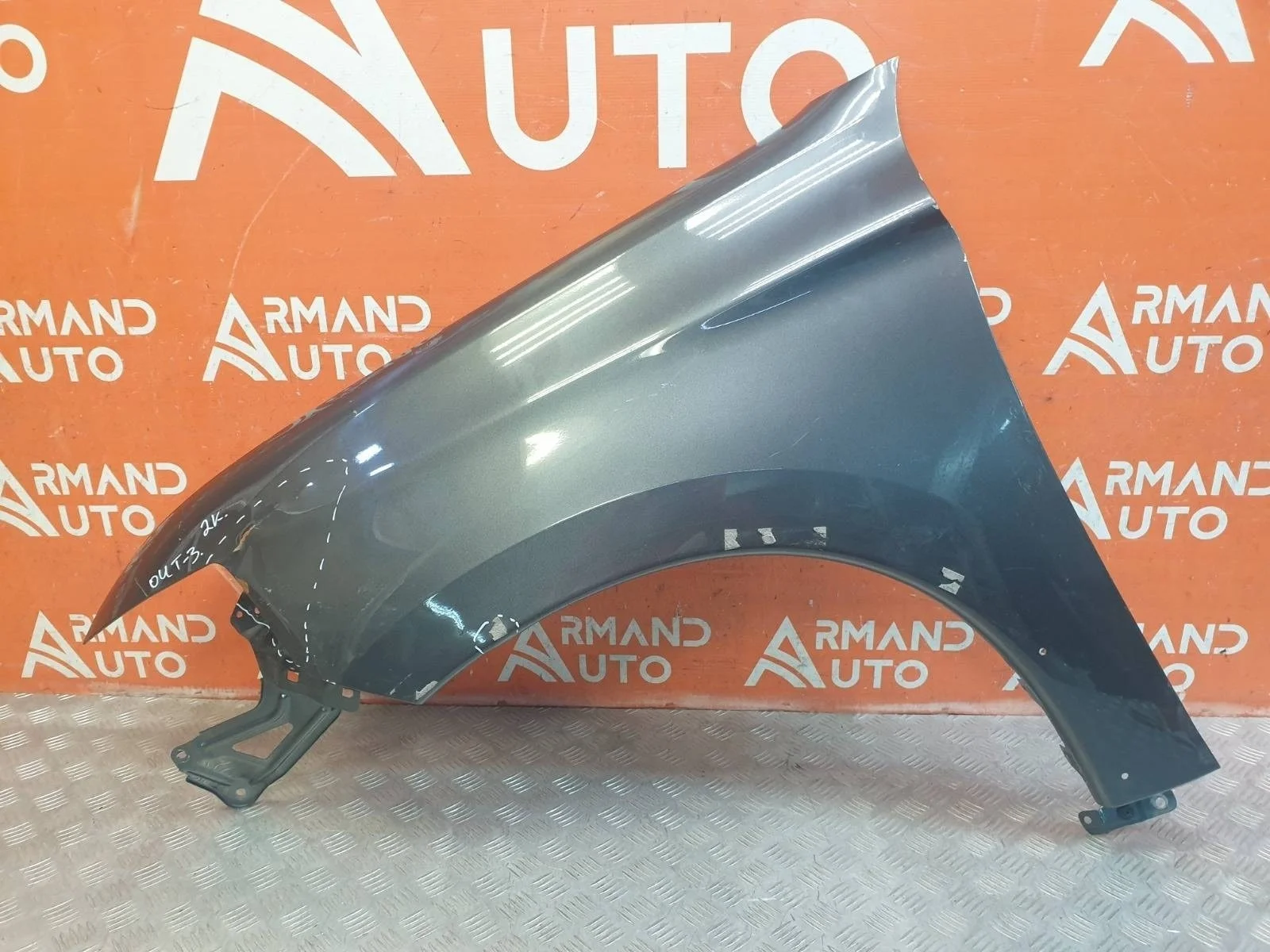 Крыло Mitsubishi Outlander 2015-нв 3