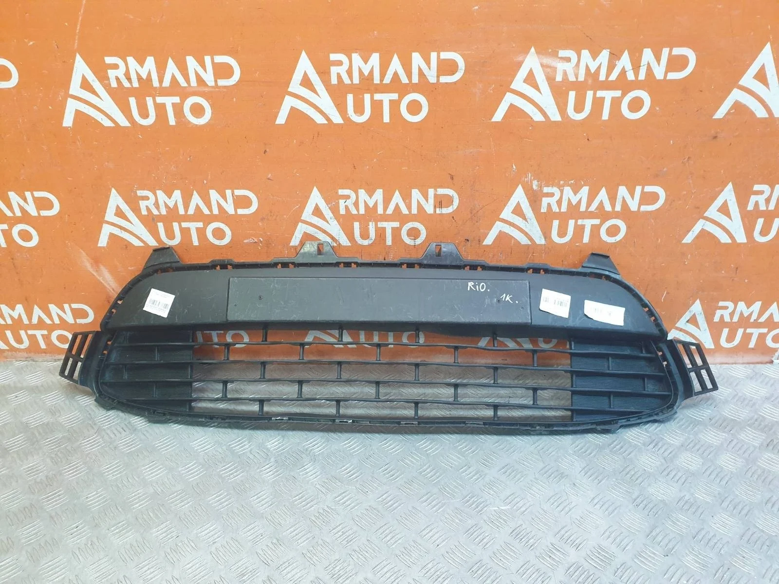 Решетка бампера Kia Rio 2017-2020 4 FB