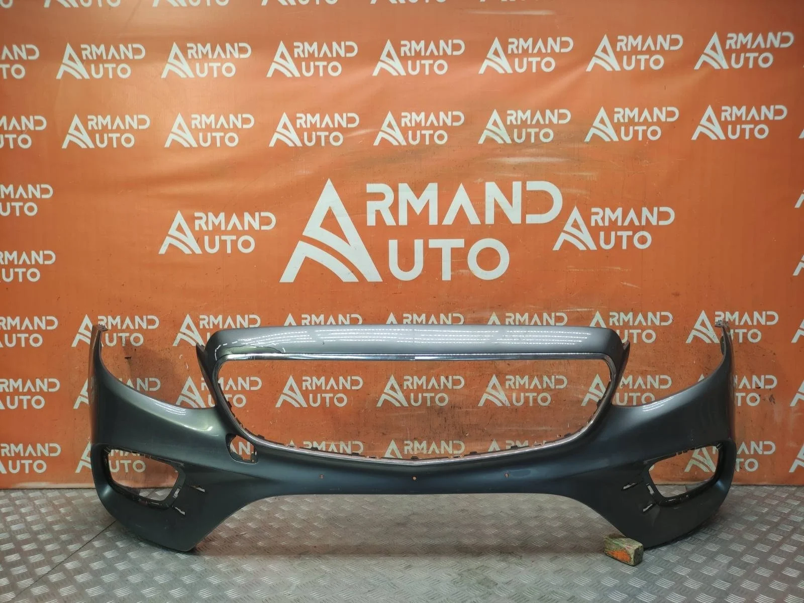 Бампер Mercedes -Class 2016-2020 W213, S213