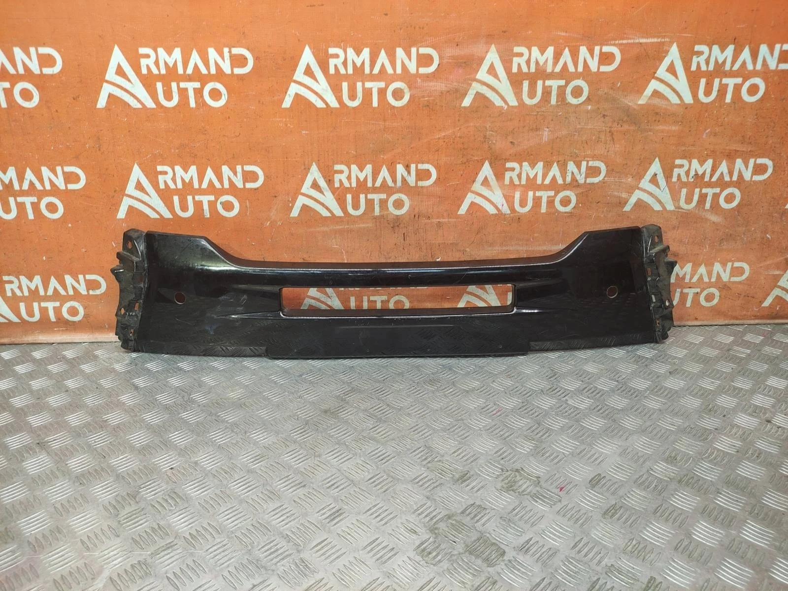 Накладка бампера Mitsubishi Outlander 2015-2018 3