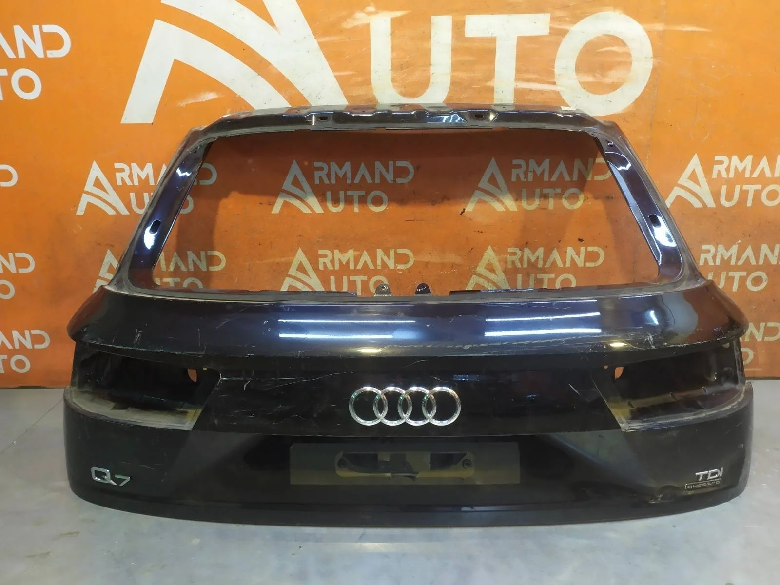 Дверь багажника Audi Q7 2015-2020 4M