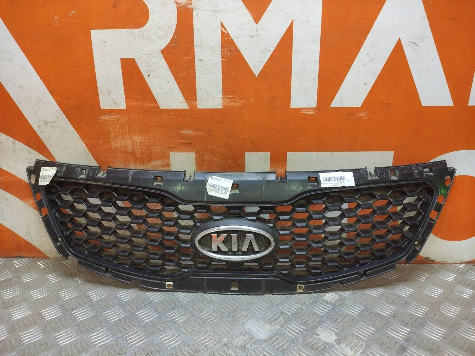 Решетка радиатора KIA Sorento 2009-2012 XM