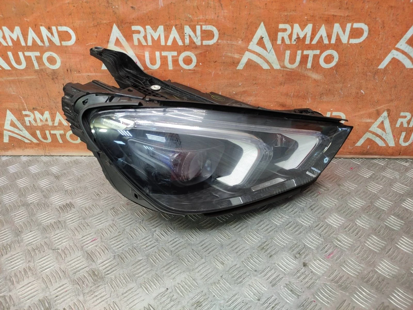 Фара Mercedes GLE-Class 2018-нв V167