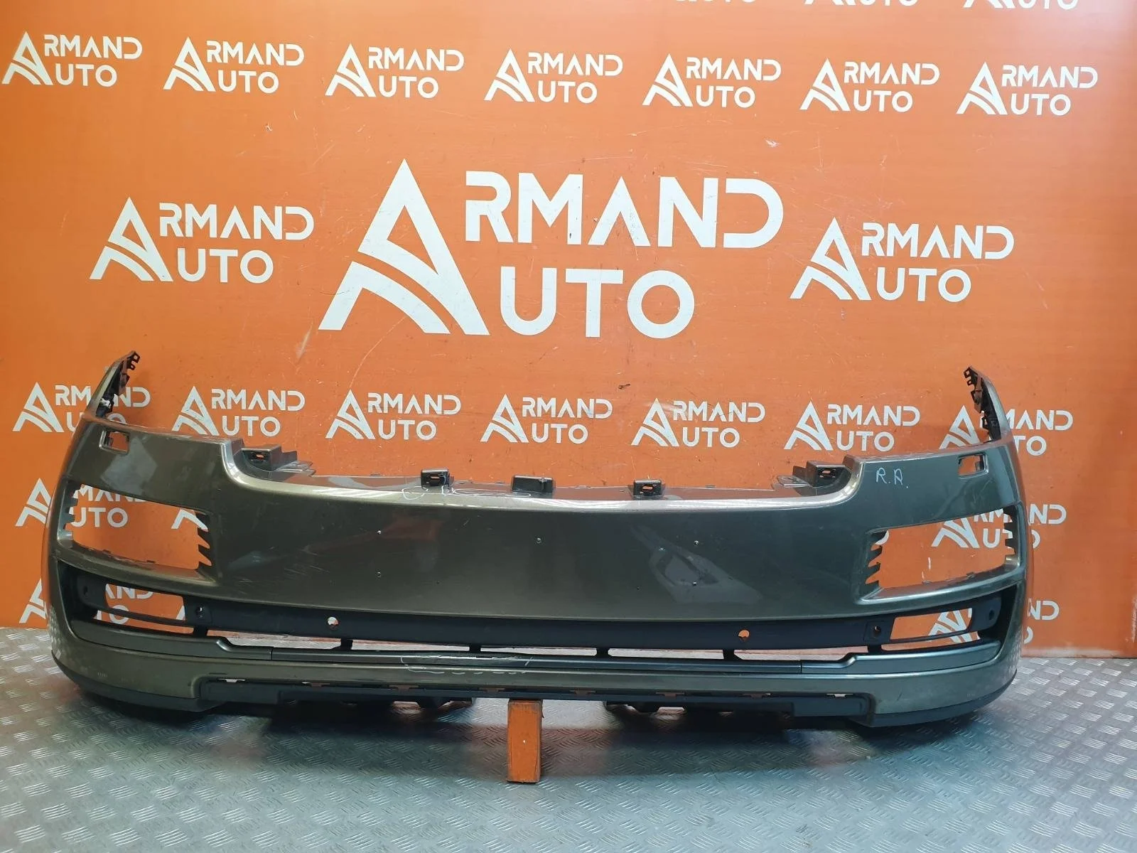 Бампер Land Rover Range 2012-2017 4 L405