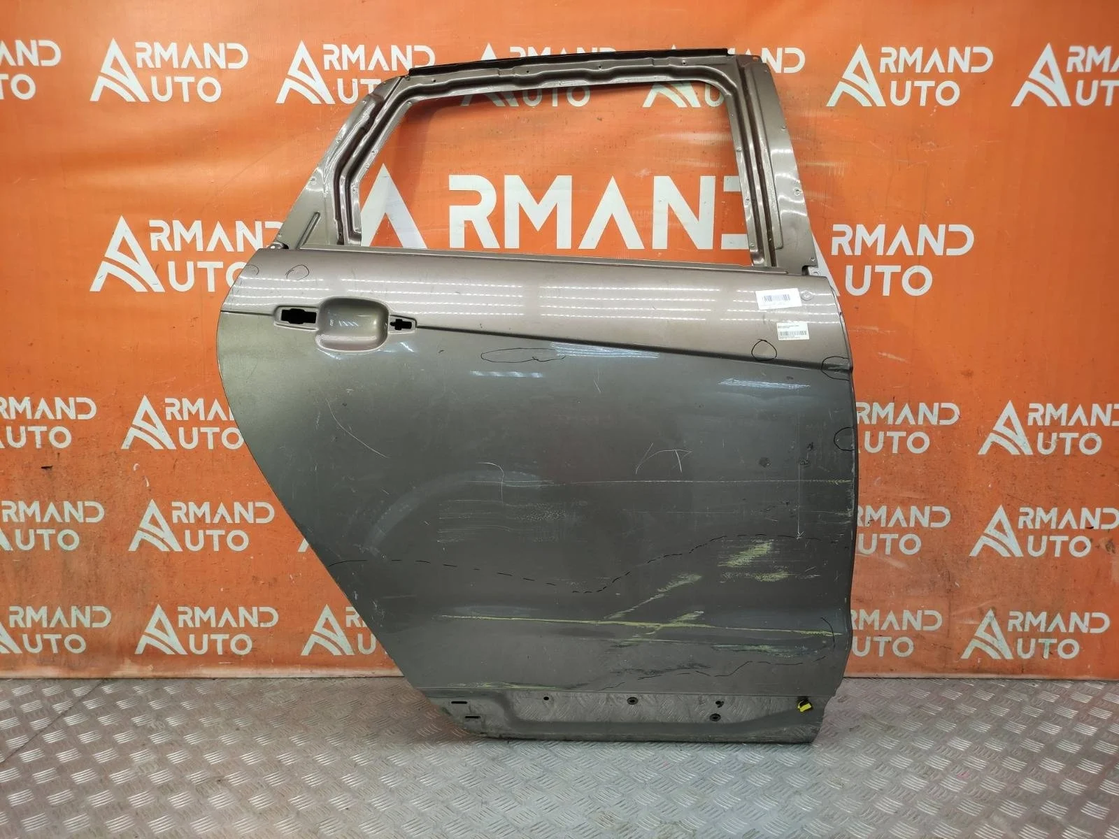 Дверь Cadillac SRX 2009-2016