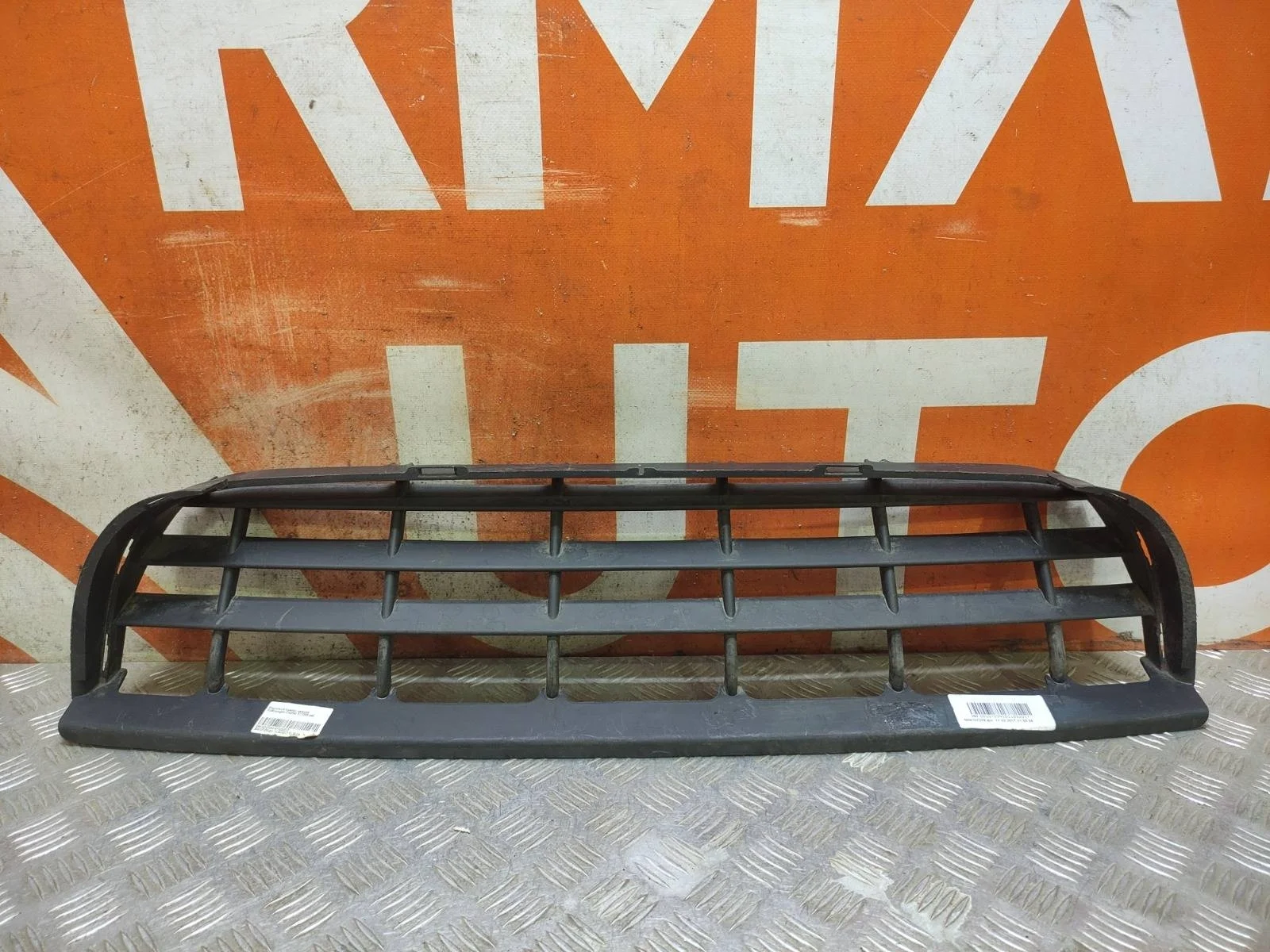 Решетка бампера Volkswagen Crafter 2006-2016