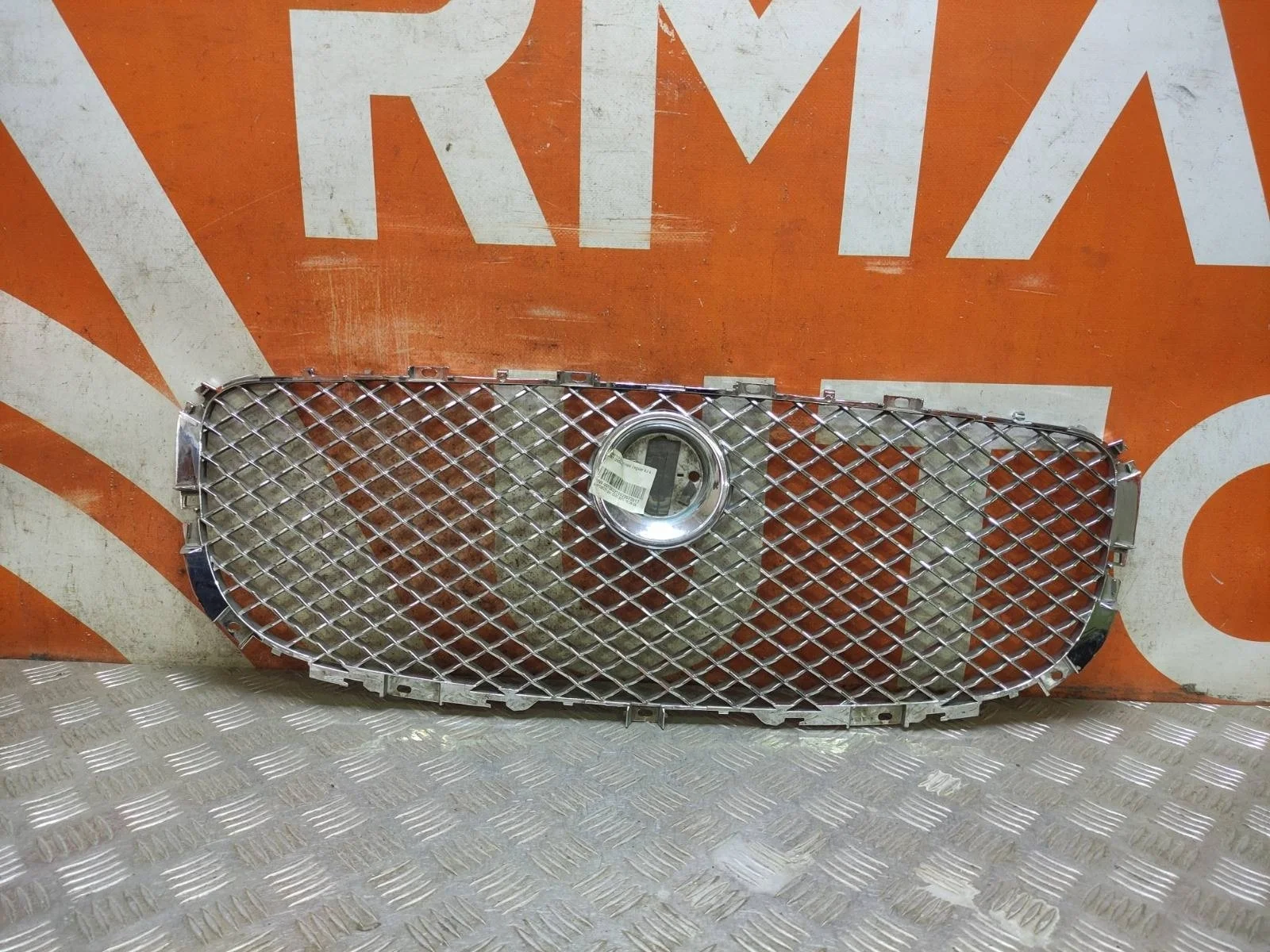 Решетка радиатора Jaguar XJ 2009-2019 4 X351