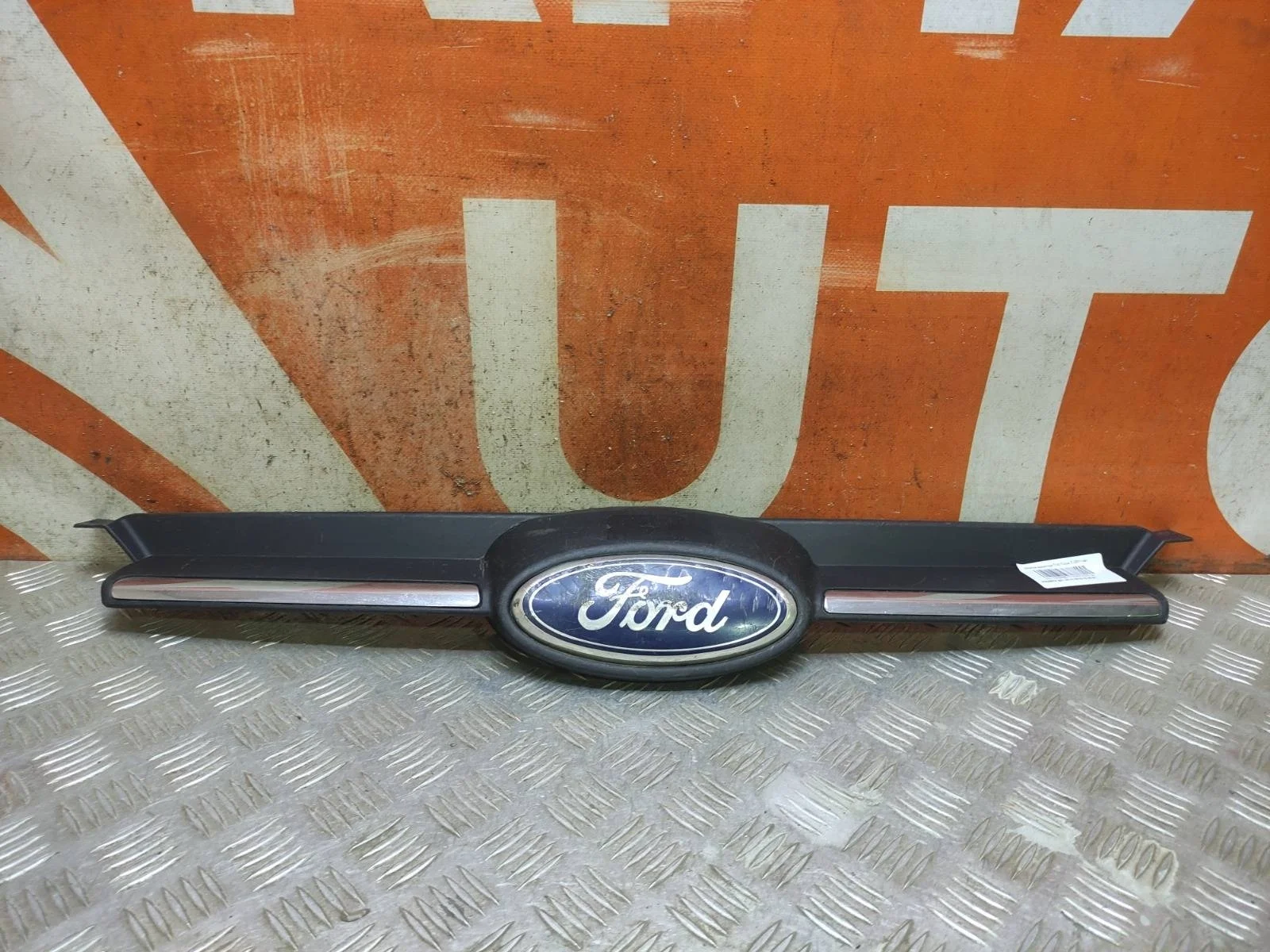 Решетка радиатора Ford Focus 2011-2015 3