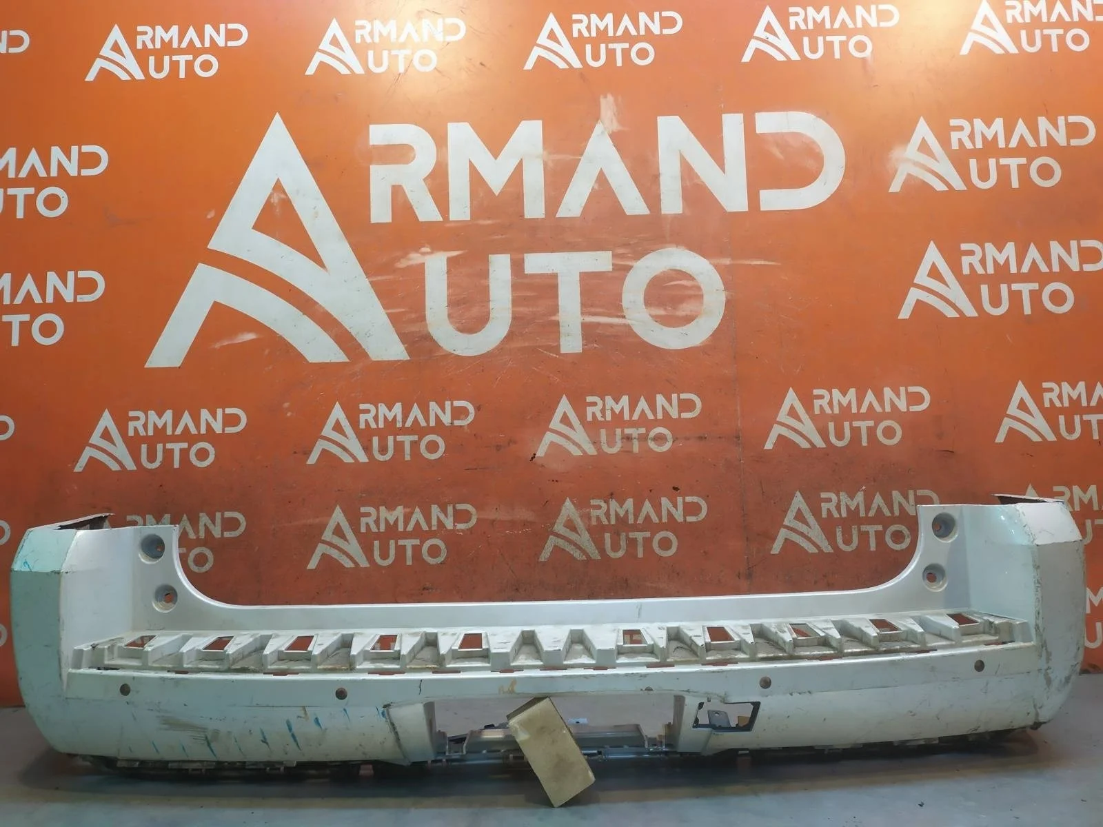 Бампер Cadillac Escalade 2014-2020