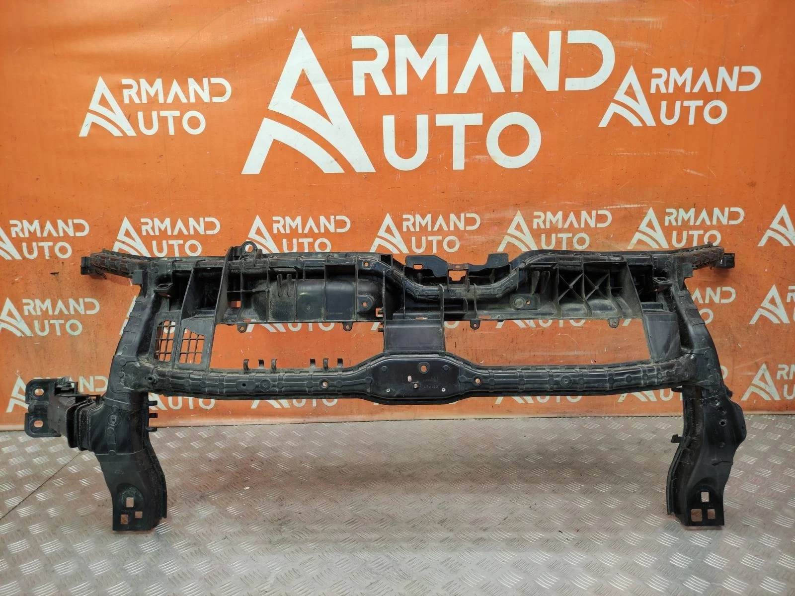 Панель передняя (суппорт радиатора) Ford Transit 2014-нв 7 TTG