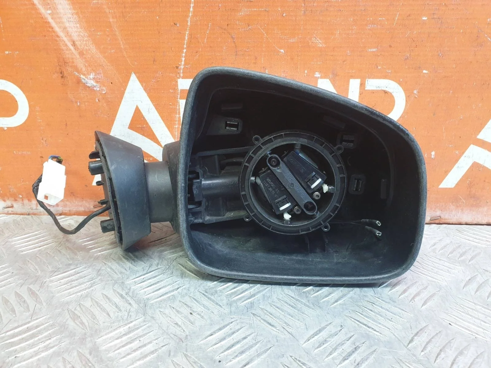 Зеркало Renault Logan 2004-2015