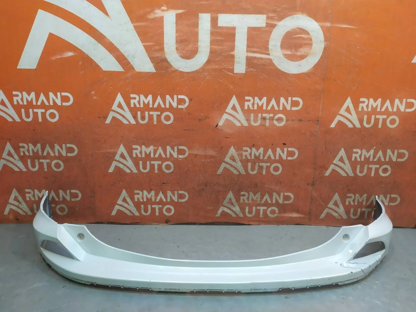 Бампер Toyota RAV4 2015-2019 CA40