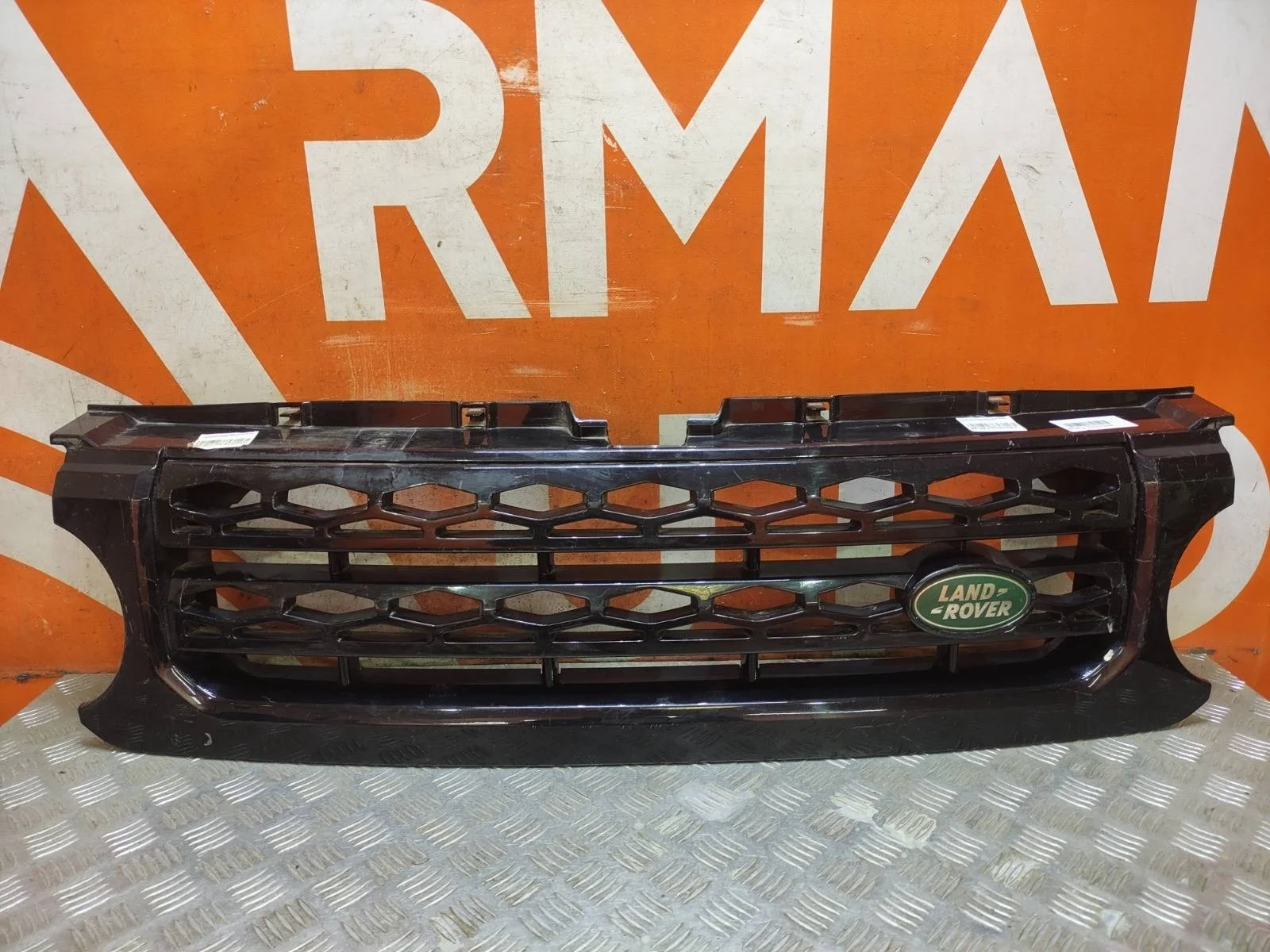 Решетка радиатора LAND ROVER Discovery 2009-2013 4