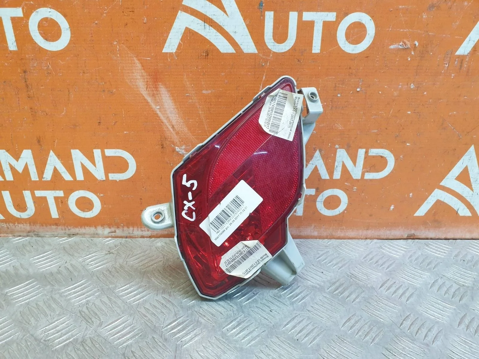 Фонарь противотуманный Mazda CX-5 2011-2017