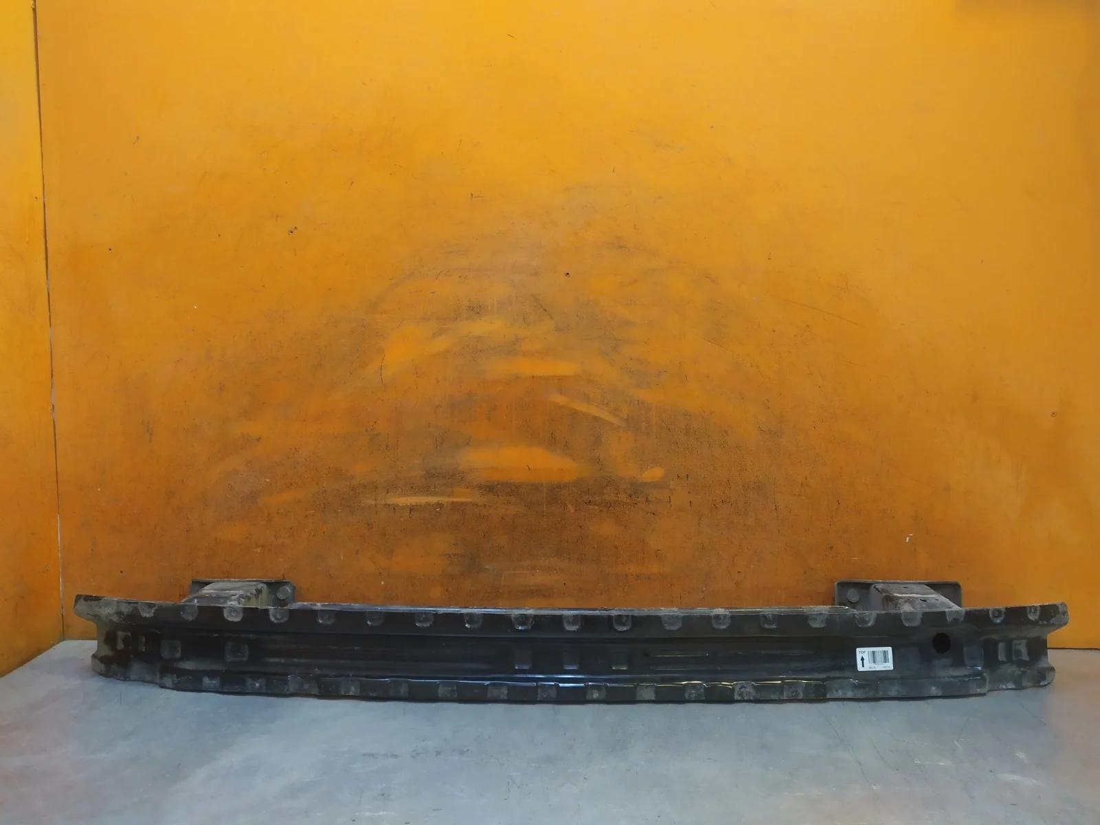 Усилитель бампера Mercedes -Class 2016-нв W213