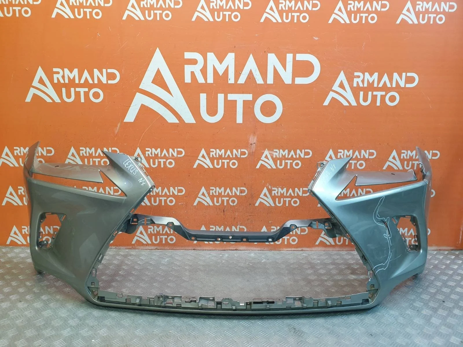 Бампер Lexus NX 2017-2021