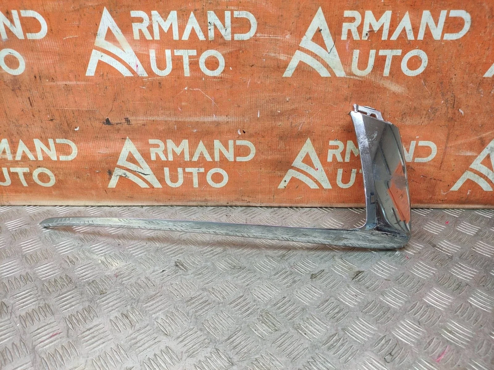 Накладка бампера Mitsubishi Eclipse Cross 2017-нв